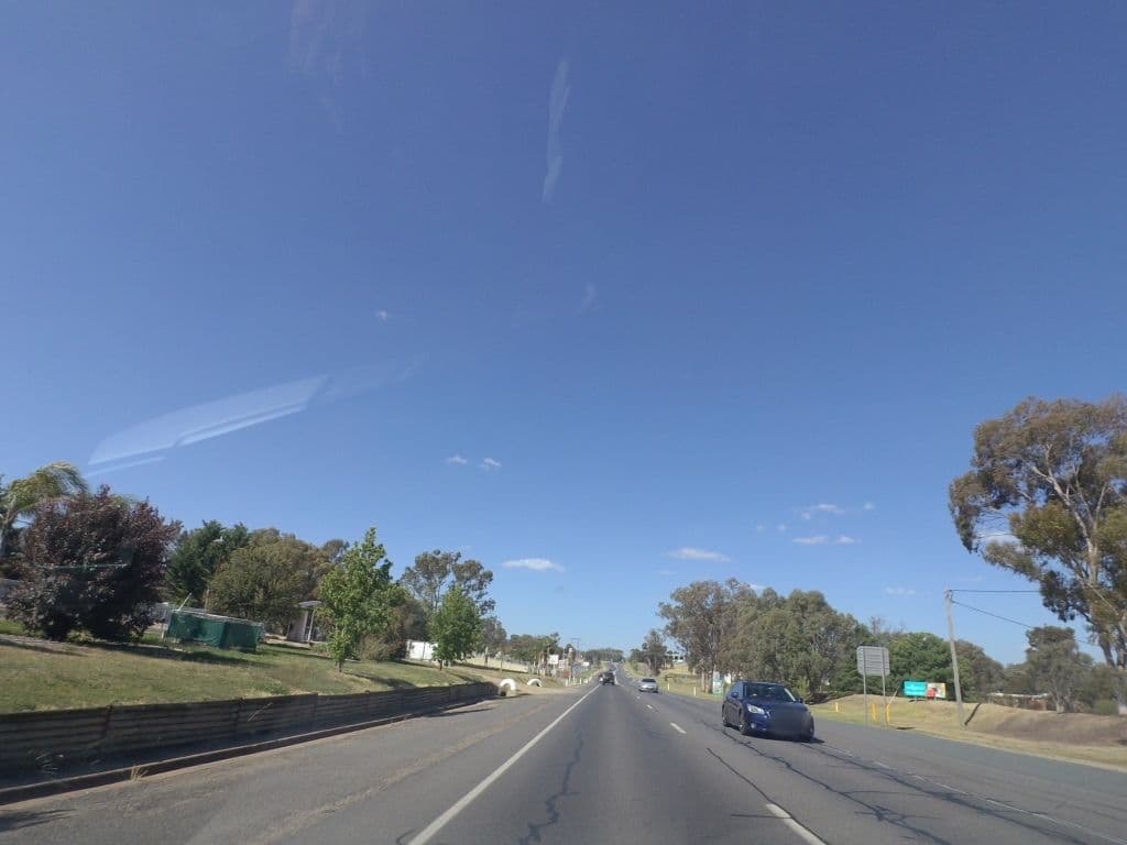 Street view near Green Door Motel, Springdale Heights — © mander (CC BY-SA · Mapillary)