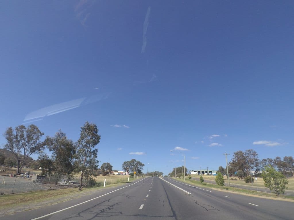 Street view near Quality Resort Siesta - Jones, Springdale Heights — © mander (CC BY-SA · Mapillary)