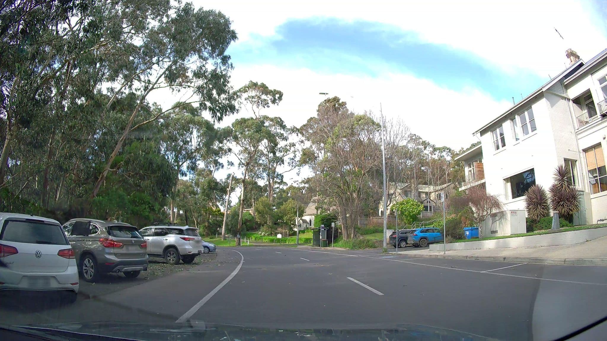 Street view near Lorne Hotel, Lorne — © hakkim (CC BY-SA · Mapillary)