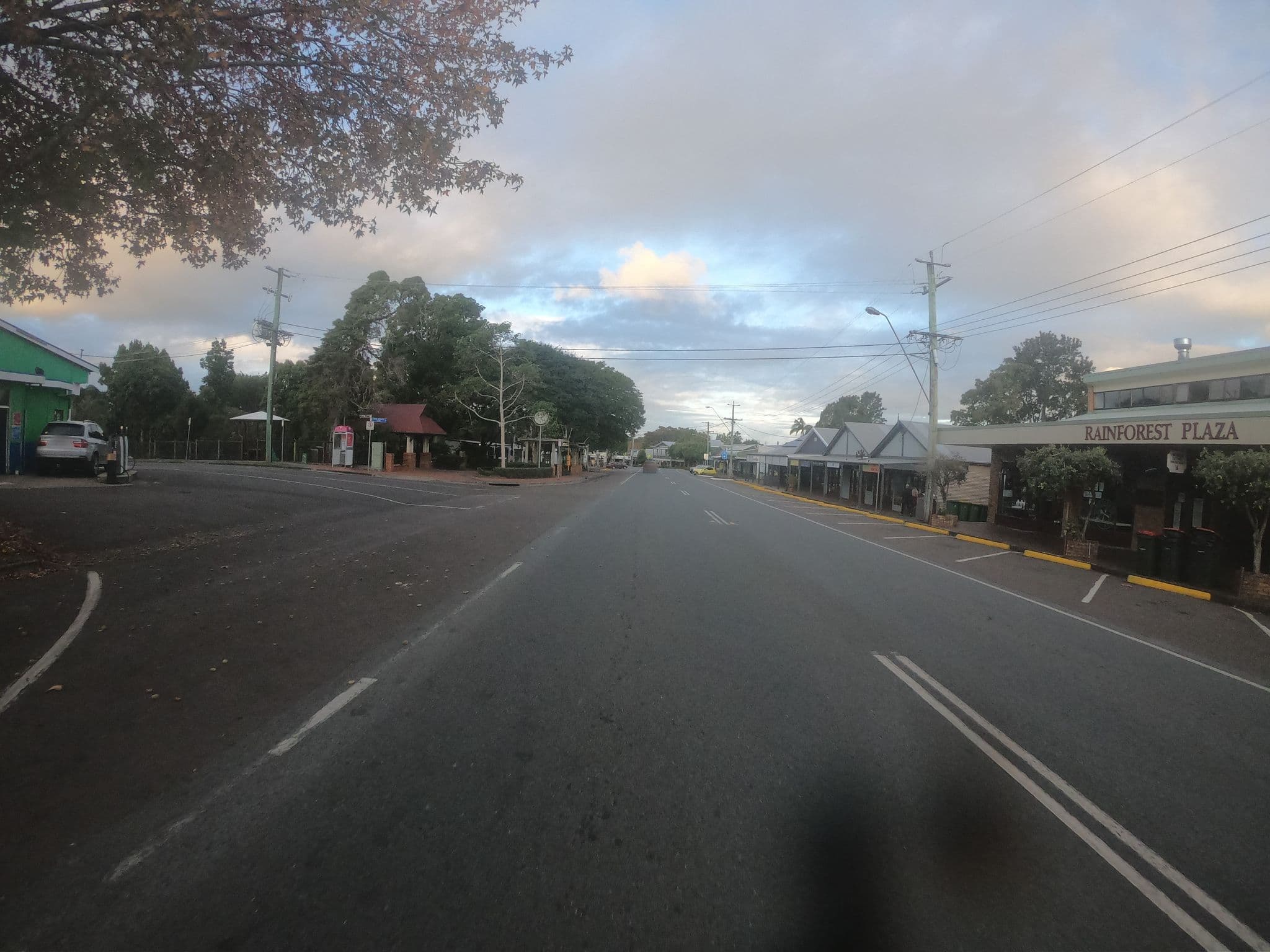 Street view near Maleny Lodge Boutique Accommodation, Maleny — © flashkiwi (CC BY-SA · Mapillary)