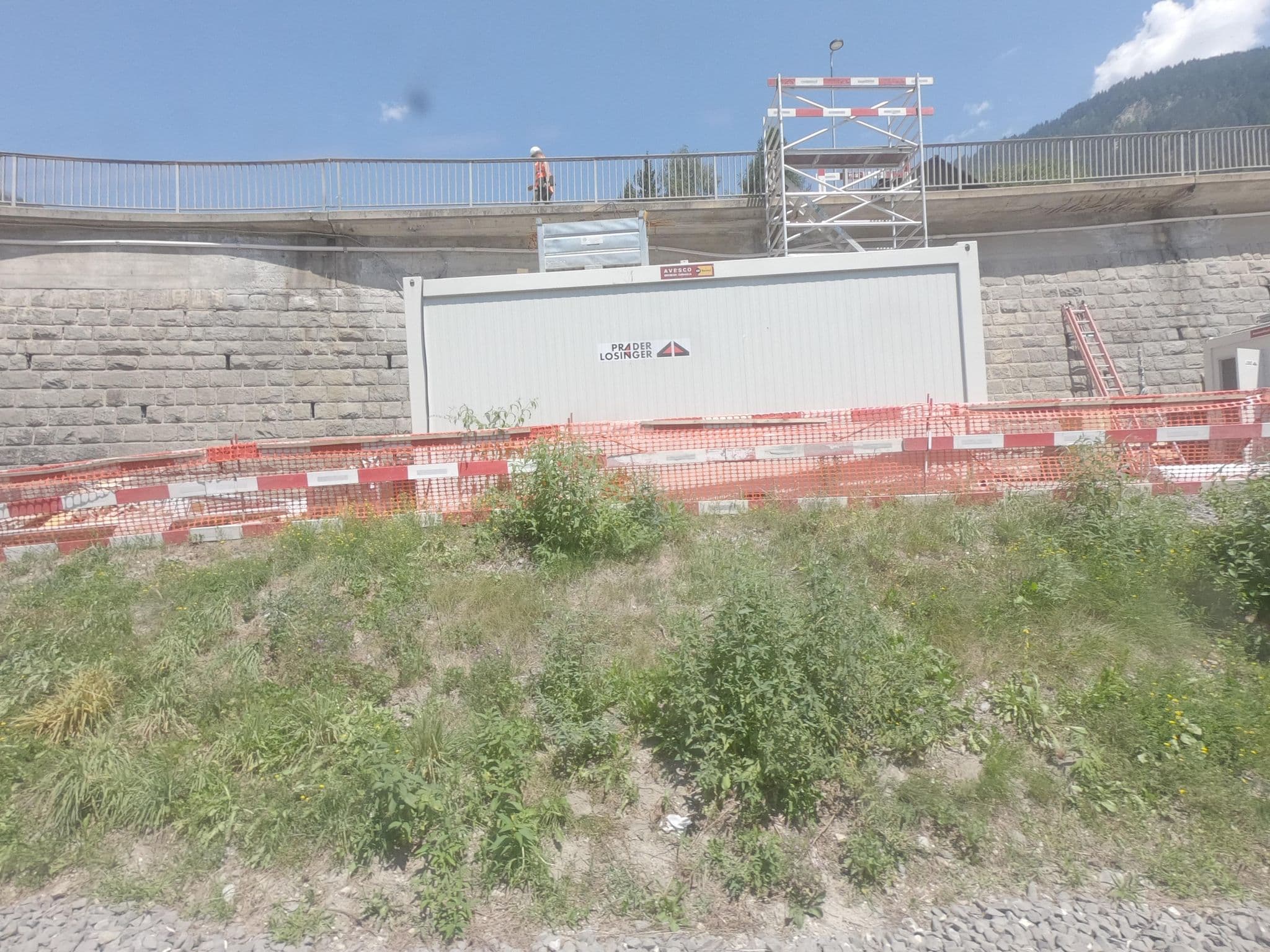 Street view near Le Giétroz, Bagnes — © frankvival (CC BY-SA · Mapillary)