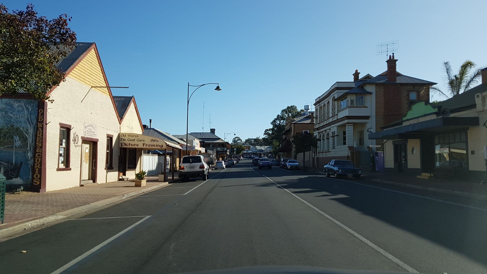 Street view near Harbour Mannum, Mannum — © didz (CC BY-SA · Mapillary)