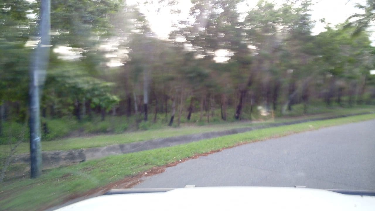 Street view near Queens on Charles B&B, Manunda — © orbac (CC BY-SA · Mapillary)