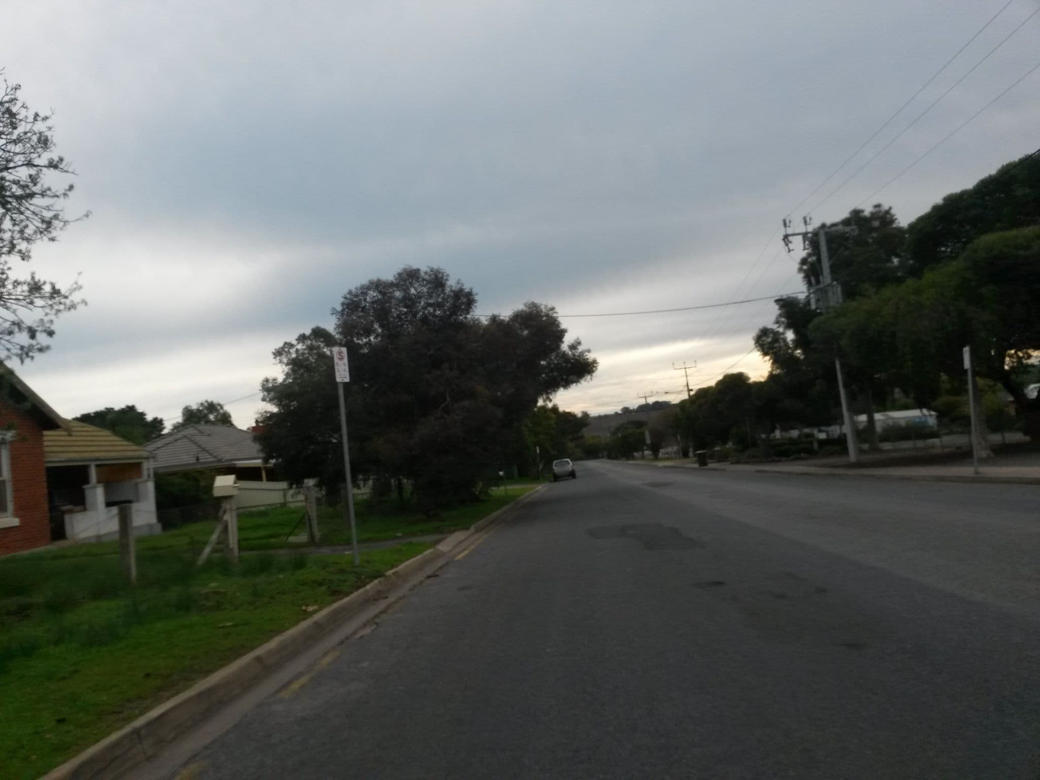 Street view near Whispering Vines Retreat, McLaren Vale — © clockwerx (CC BY-SA · Mapillary)