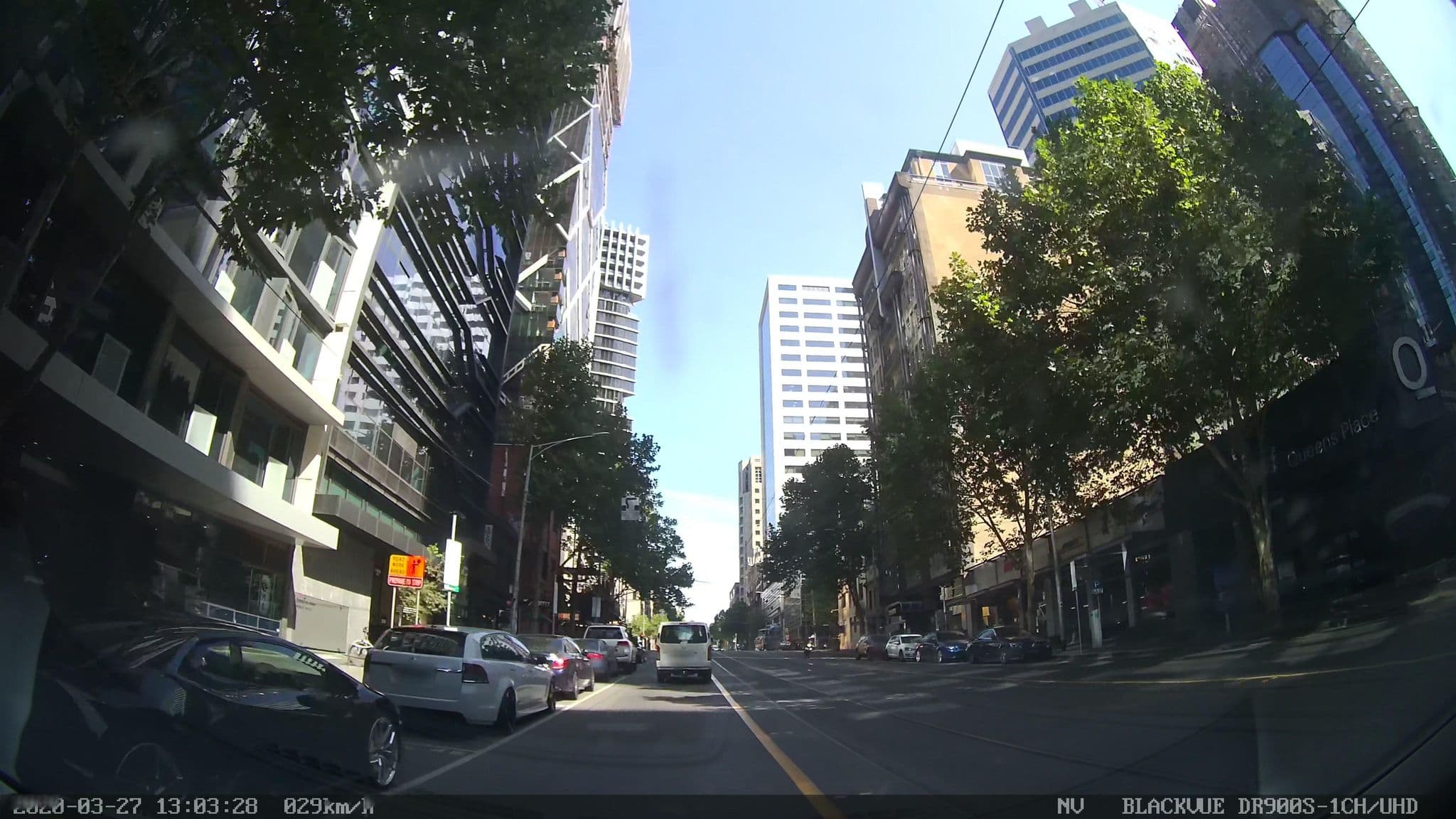 Street view near Platinum City Serviced Apartments - Two-Bedroom Apartment, Melbourne — © eneerhut (CC BY-SA · Mapillary)