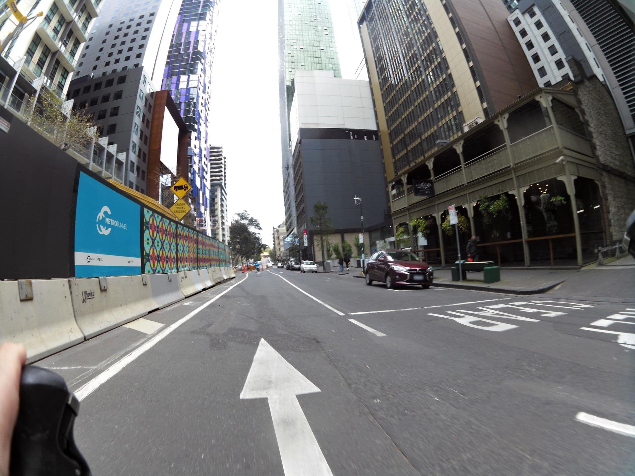 Street view near Milano Serviced Apartments, Melbourne — © skillsy (CC BY-SA · Mapillary)