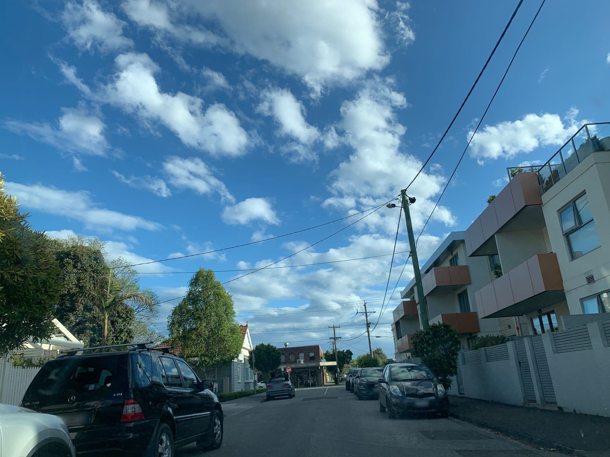 Street view near Espresso Apartments, Brighton — © fadi1994 (CC BY-SA · Mapillary)