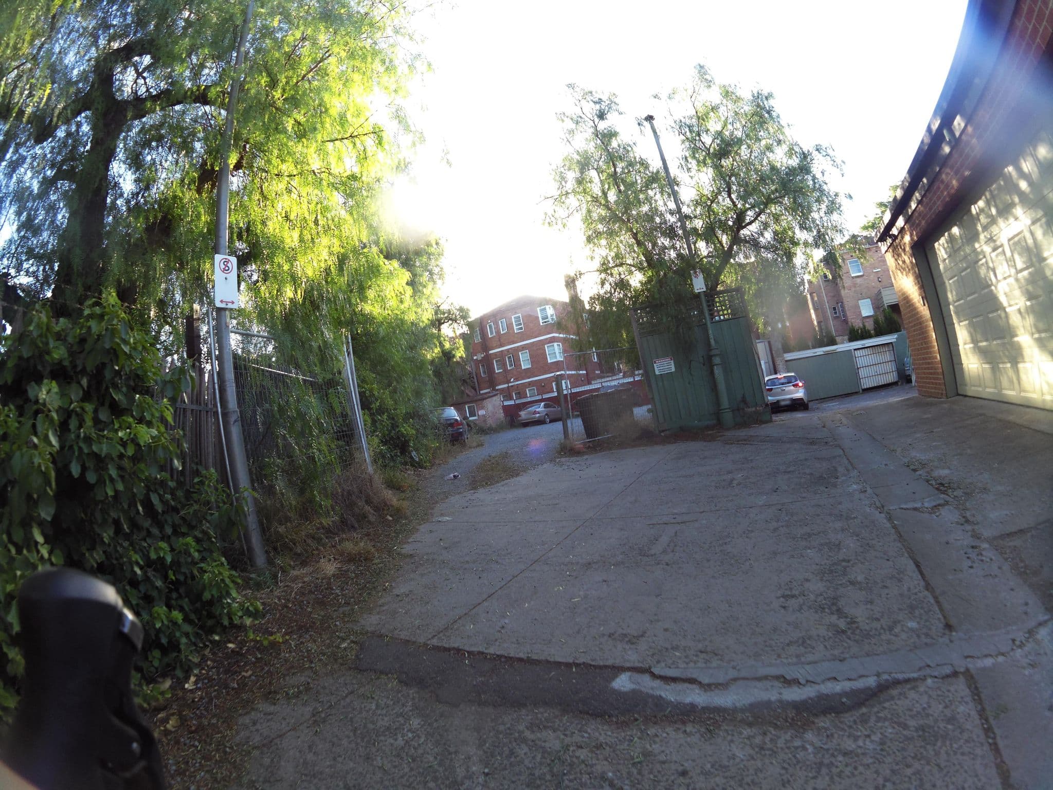 Street view near Georgian Court Inn, East Melbourne — © skillsy (CC BY-SA · Mapillary)