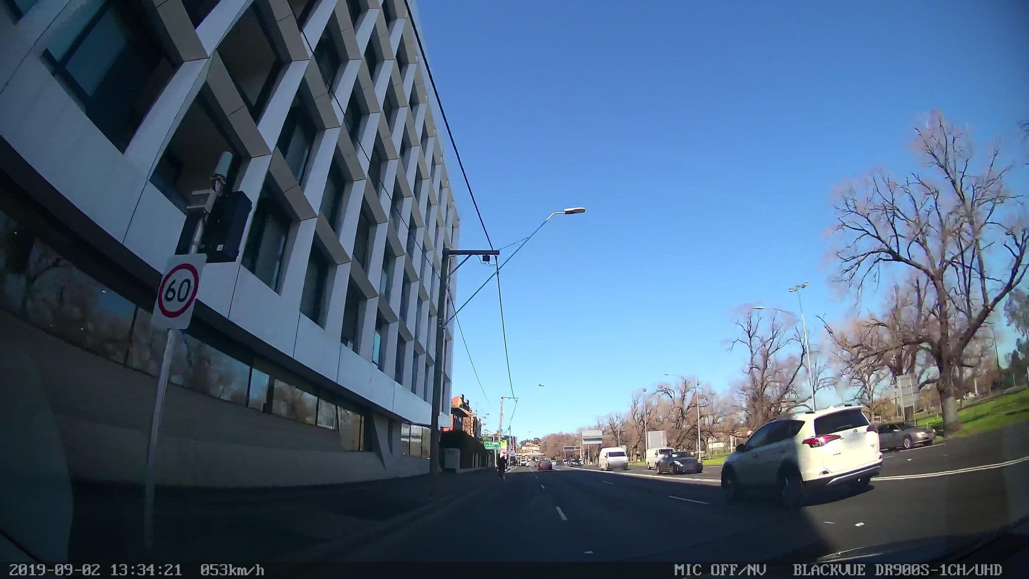Street view near 381 Cremorne Apartments, East Melbourne — © skillsy (CC BY-SA · Mapillary)