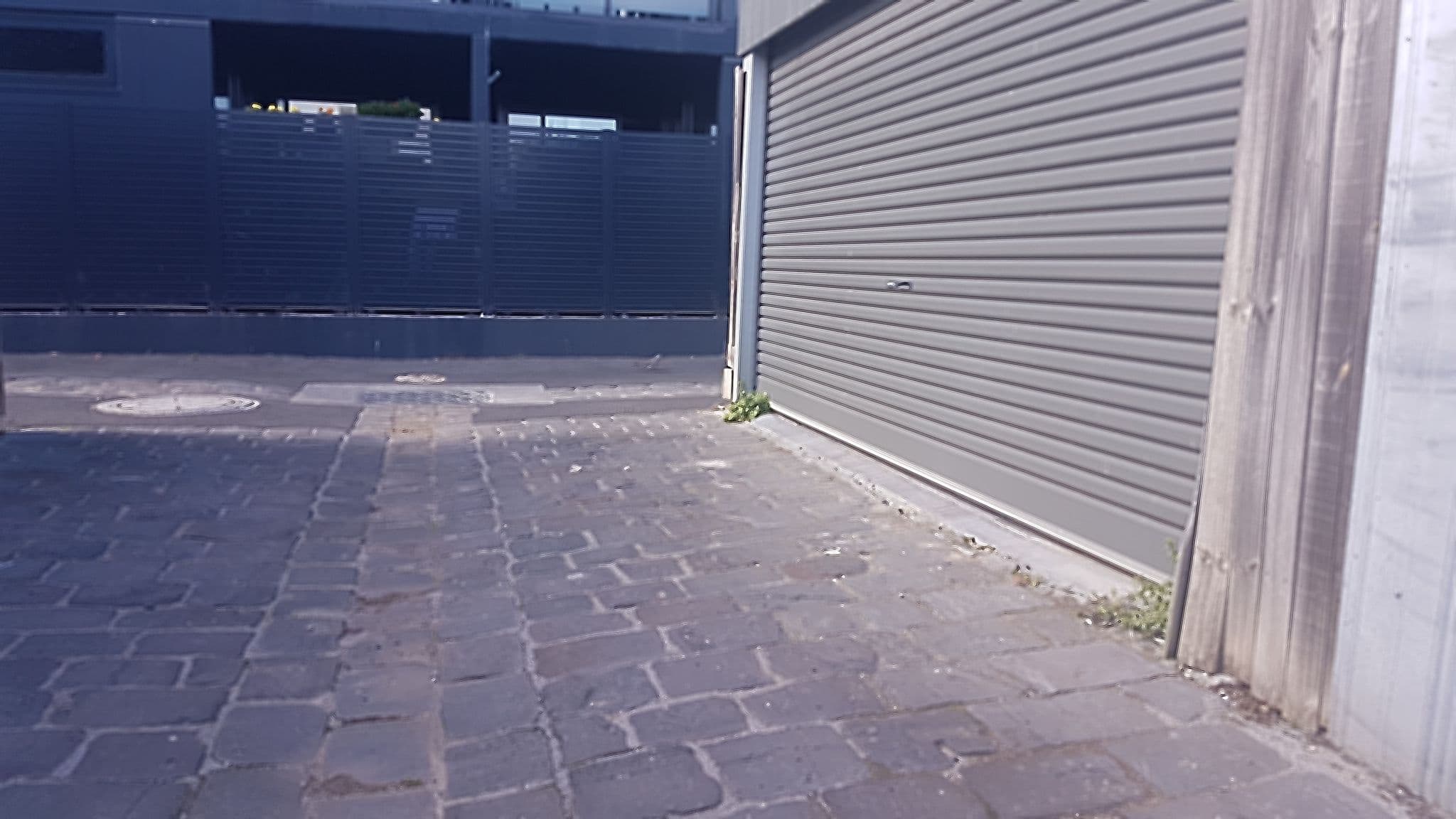 Street view near BOUTIQUE STAYS - Victorian Vogue, Richmond — © skillsy (CC BY-SA · Mapillary)