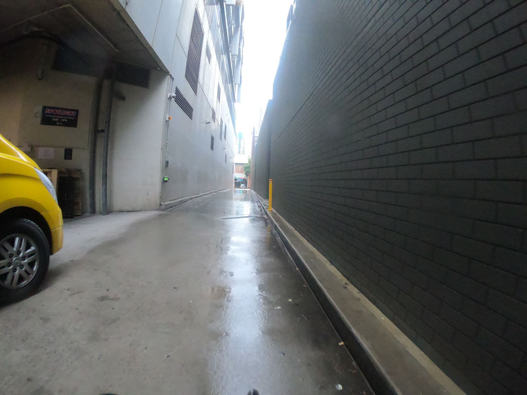 Street view near Serviced Apartments Melbourne -Teri, South Melbourne — © eneerhut (CC BY-SA · Mapillary)