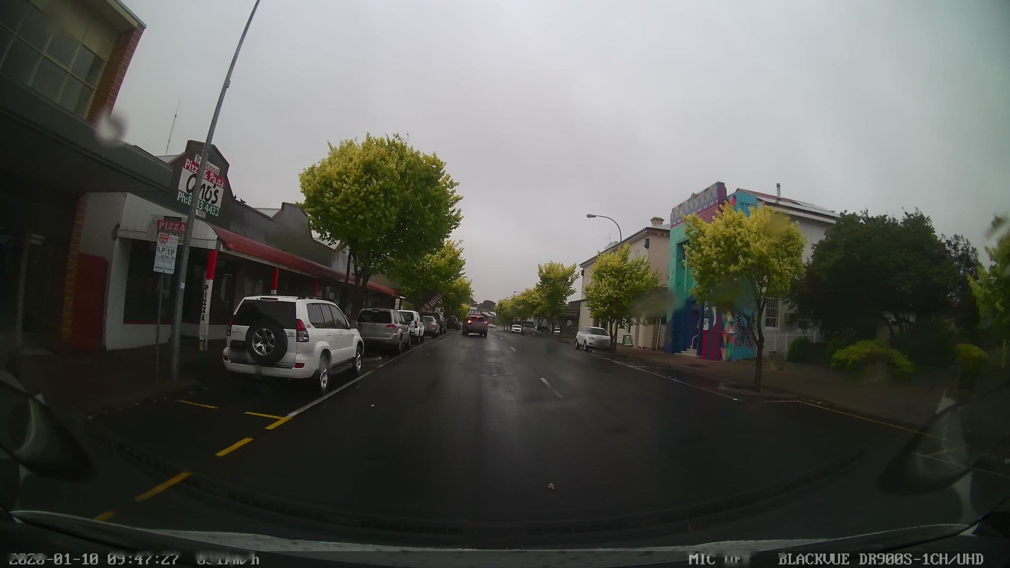 Street view near The George Hotel, Millicent — © bob3bob3 (CC BY-SA · Mapillary)