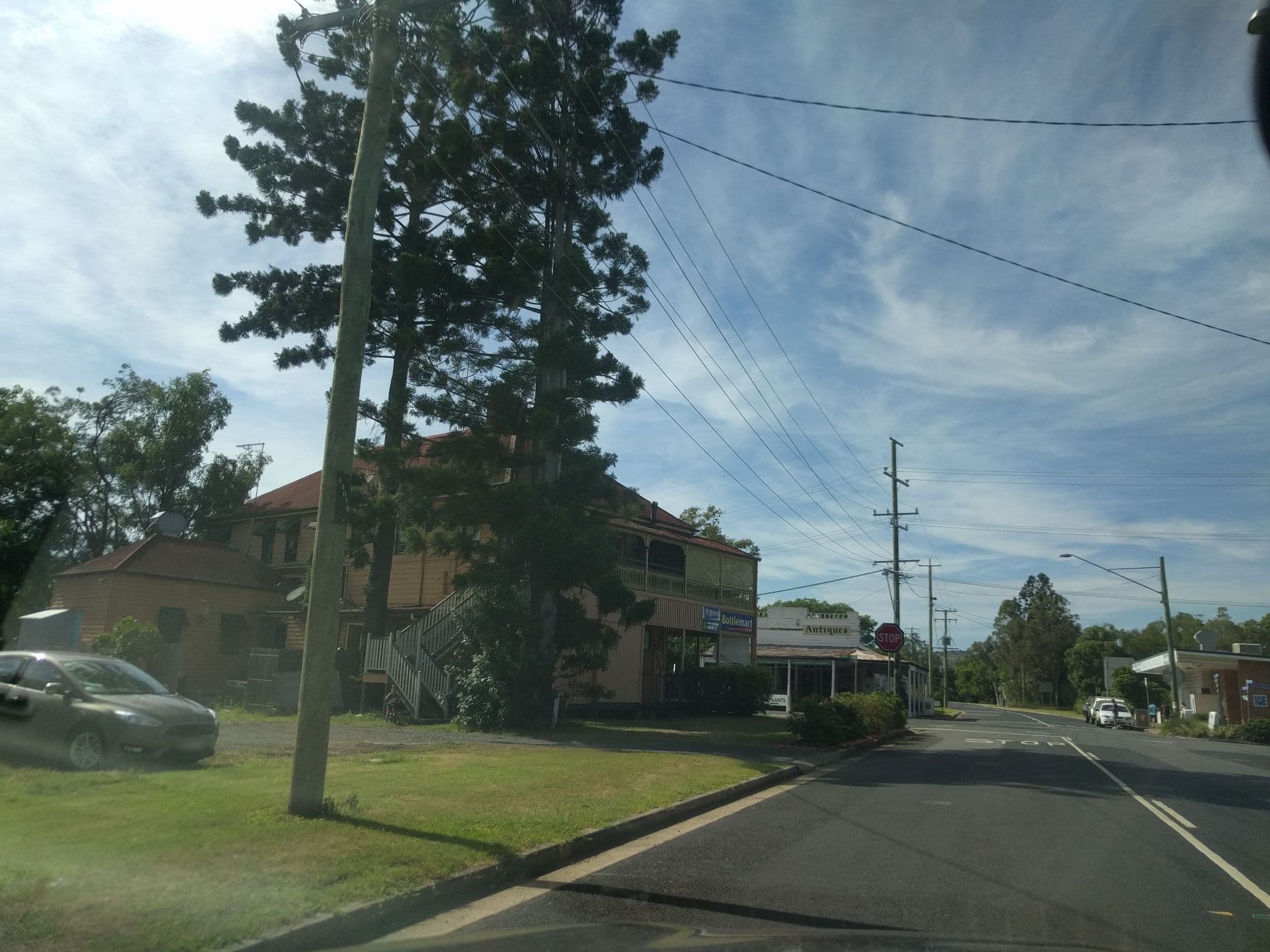 Street view near Marburg Hotel, Minden — © davidbdean (CC BY-SA · Mapillary)