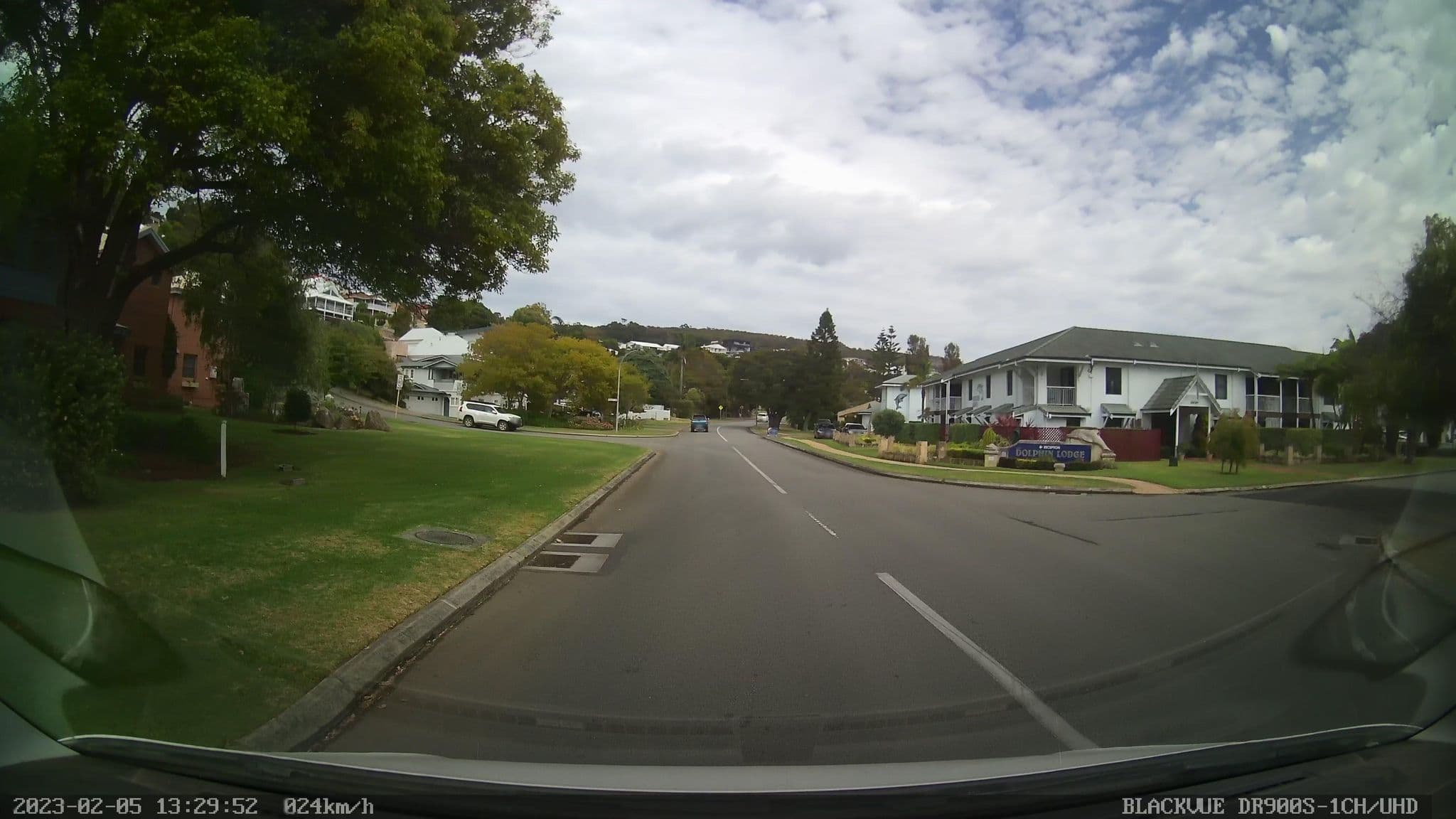Street view near Balneaire Seaside Resort, Mira Mar — © bob3bob3 (CC BY-SA · Mapillary)