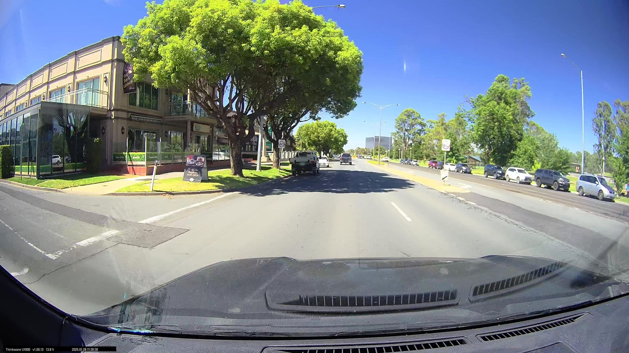 Street view near Quality Hotel Parklake Shepparton, Shepparton — © maxim752 (CC BY-SA · Mapillary)