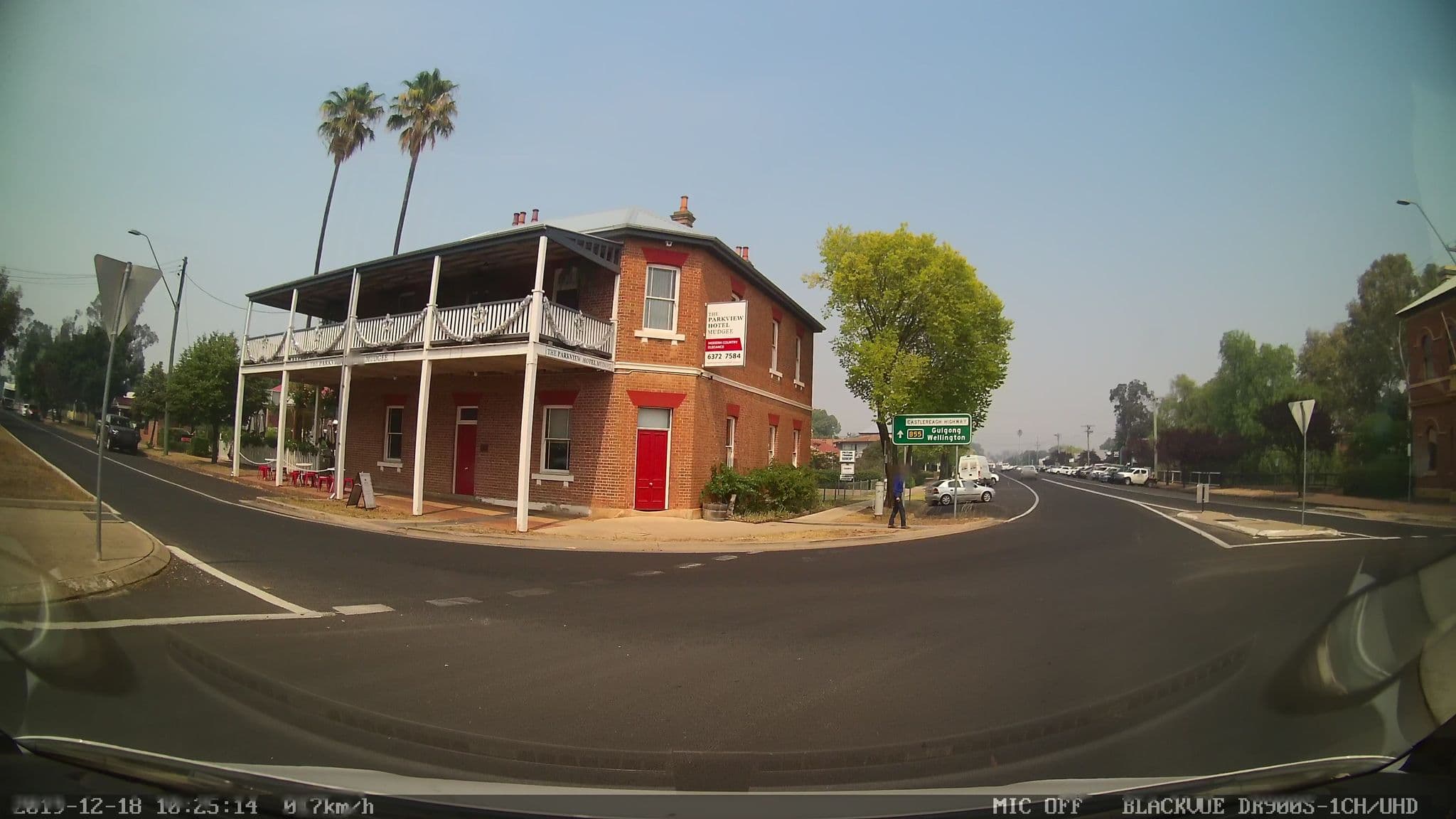 Street view near The Parkview Hotel Mudgee, Mudgee — © bob3bob3 (CC BY-SA · Mapillary)