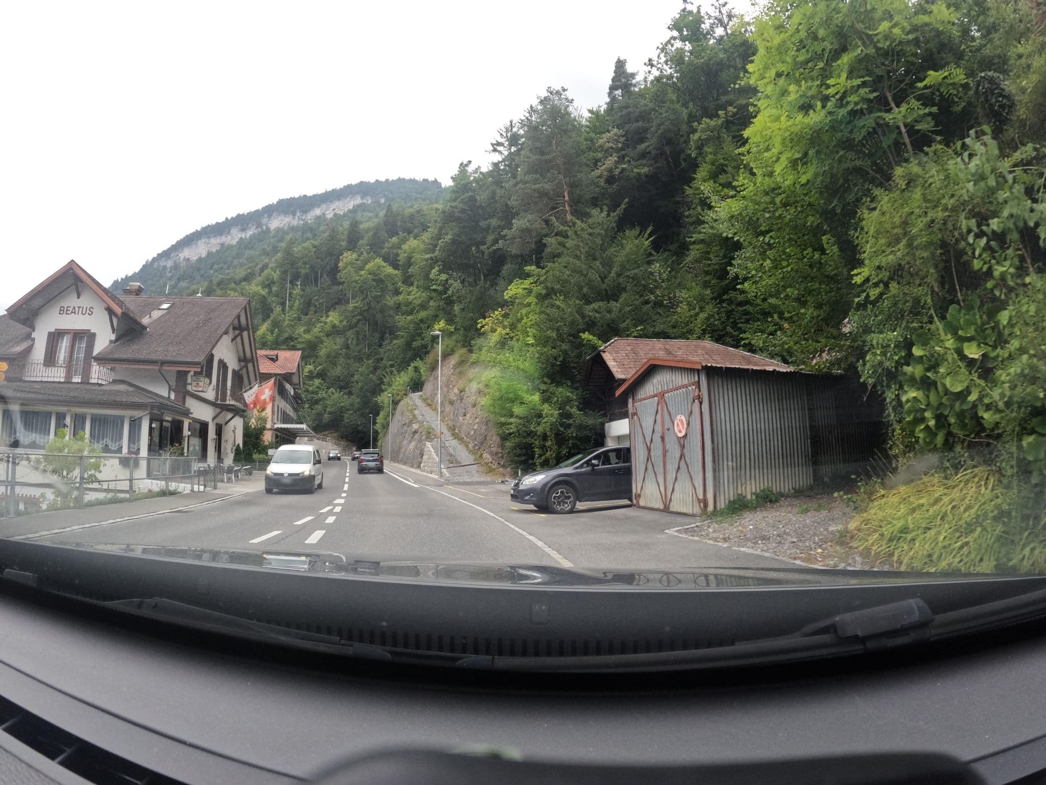 Street view near Beatus, Beatenberg — © vinisa (CC BY-SA · Mapillary)
