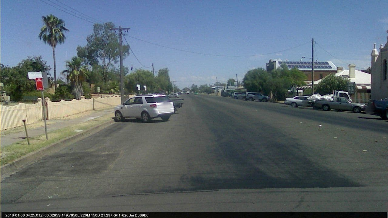 Street view near Namoi Hotel-Motel, Narrabri — © bob3bob3 (CC BY-SA · Mapillary)