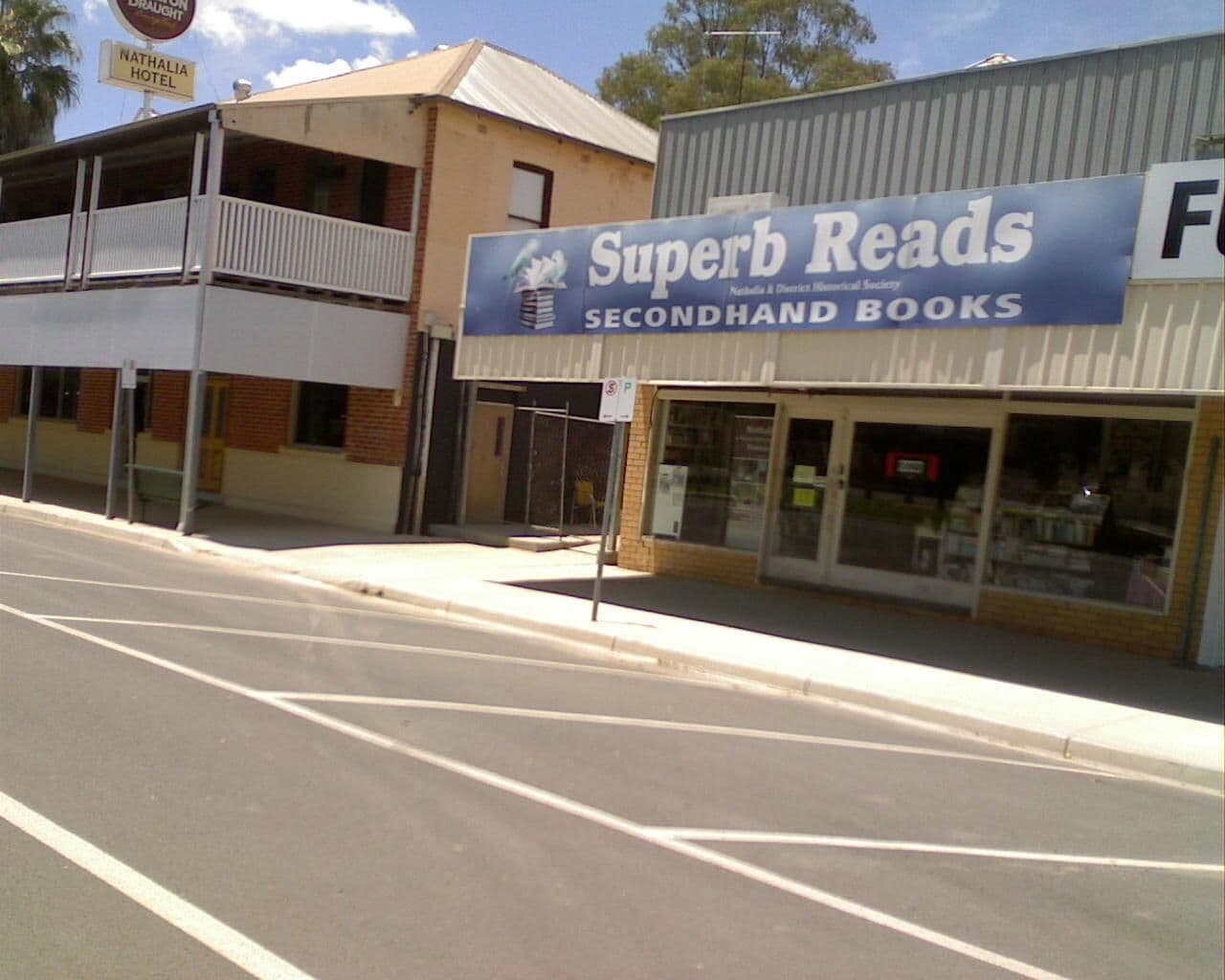 Street view near Nathalia Hotel, Nathalia — © bob3bob3 (CC BY-SA · Mapillary)