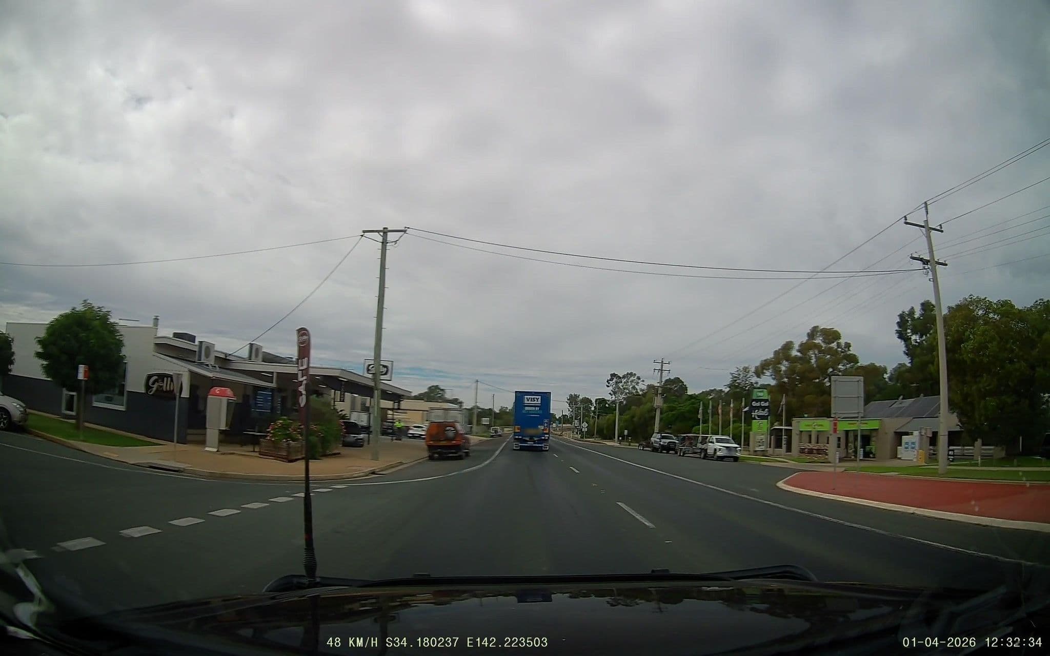 Street view near TAB at Gol Gol Hotel, Gol Gol — © fizzie (CC BY-SA · Mapillary)