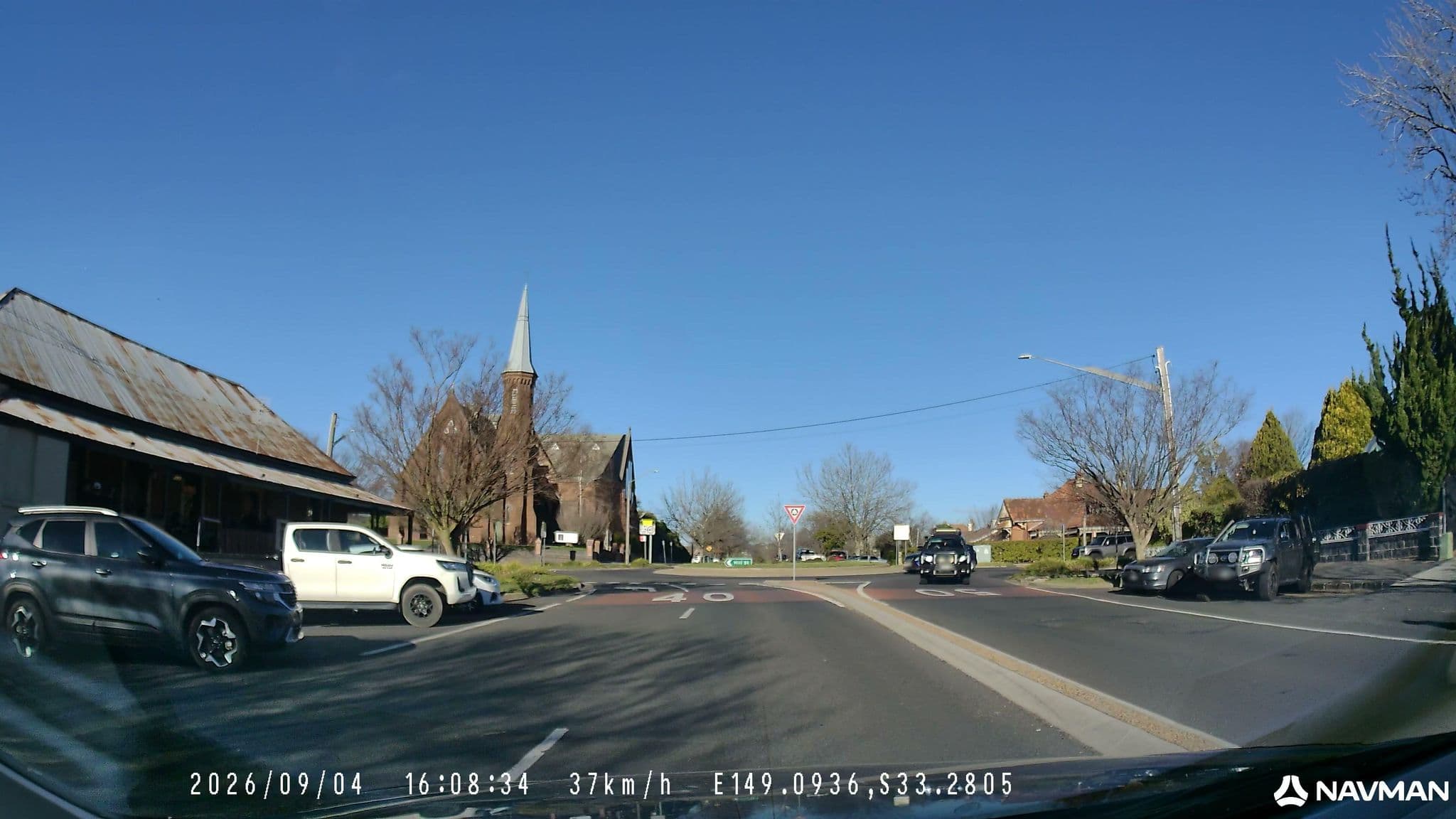 Street view near Gladstone Hotel, Orange — © CitrusMapper (CC BY-SA · Mapillary)