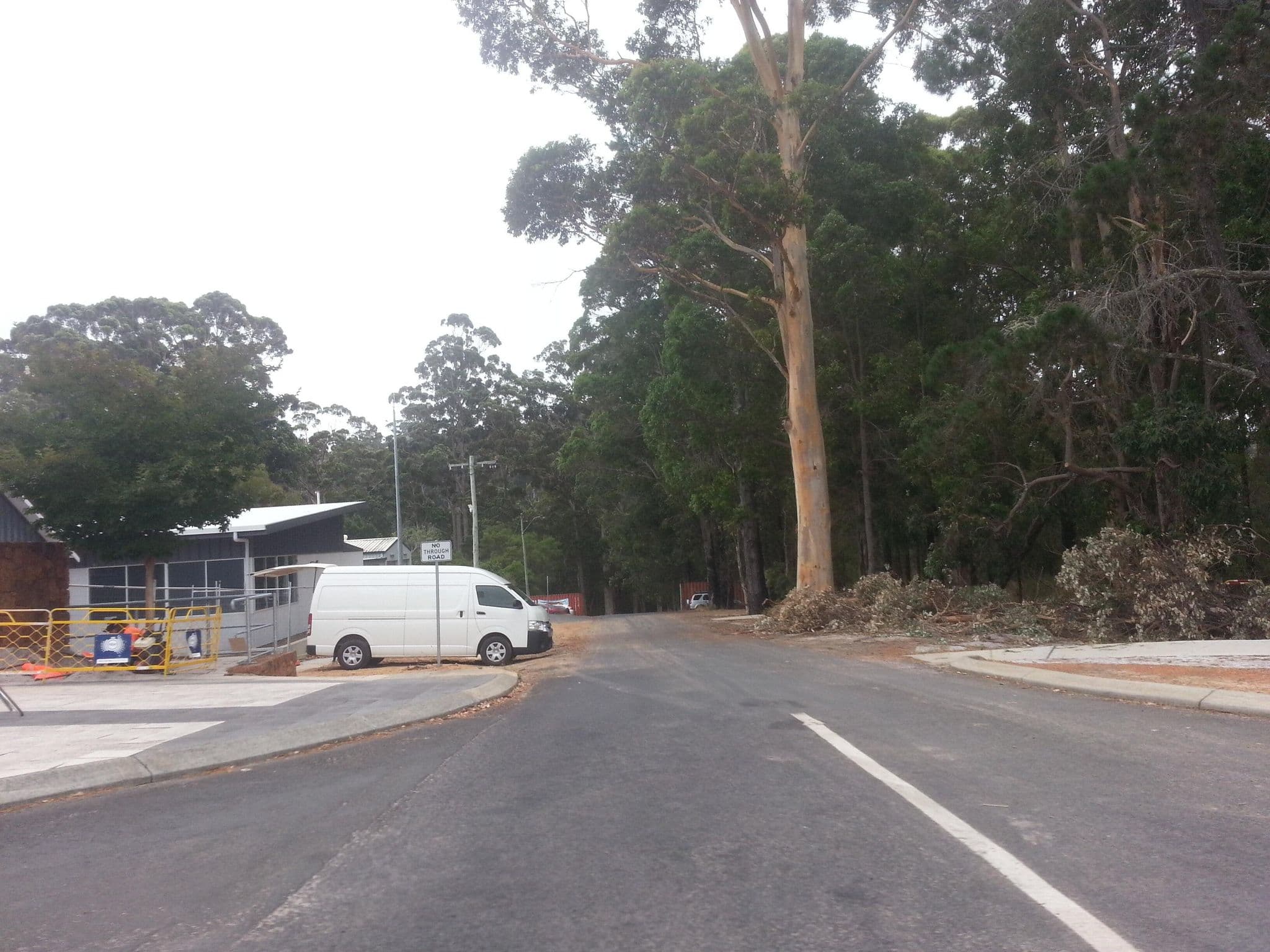 Street view near Pemberton Hotel, Pemberton — © bob3bob3 (CC BY-SA · Mapillary)