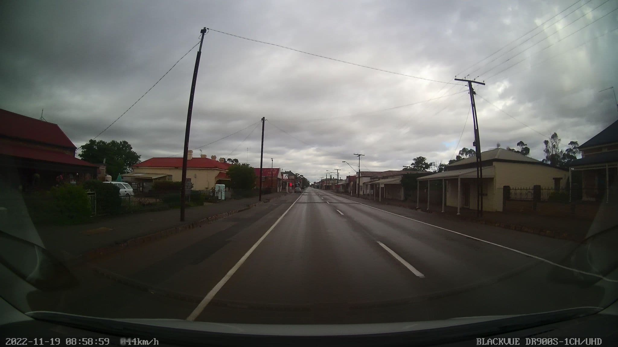 Street view near The Tinsmith's Cottage, Peterborough — © bob3bob3 (CC BY-SA · Mapillary)