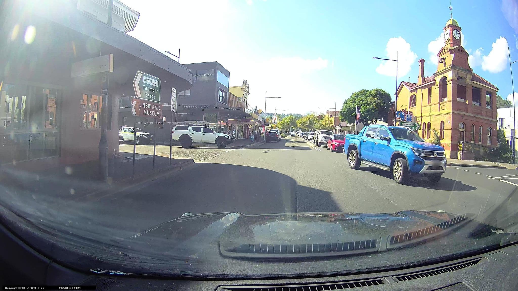 Street view near Picton Hotel, Picton — © maxim752 (CC BY-SA · Mapillary)