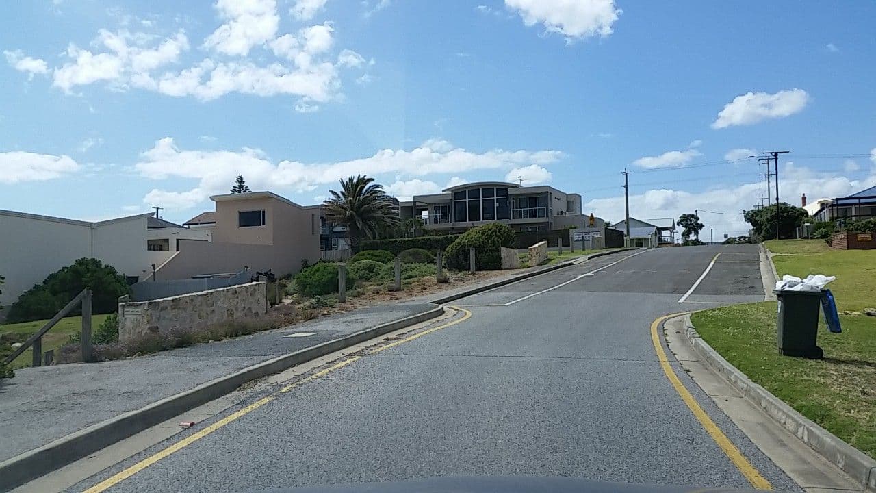 Street view near Southern Sands Beachfront Apartment, Port Elliot — © didz (CC BY-SA · Mapillary)