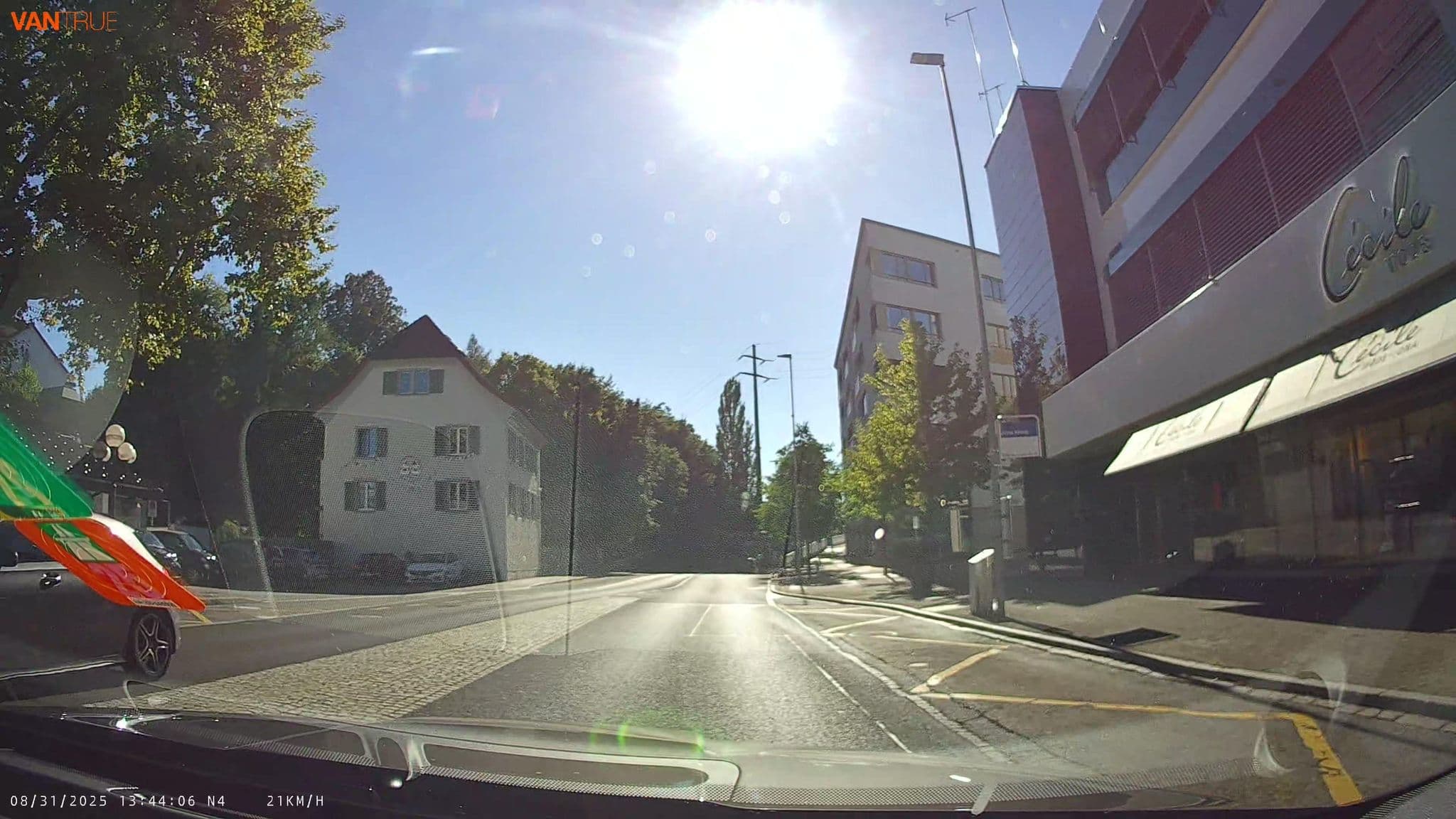 Street view near LO! im Kreuz, Jona — © fcignat (CC BY-SA · Mapillary)