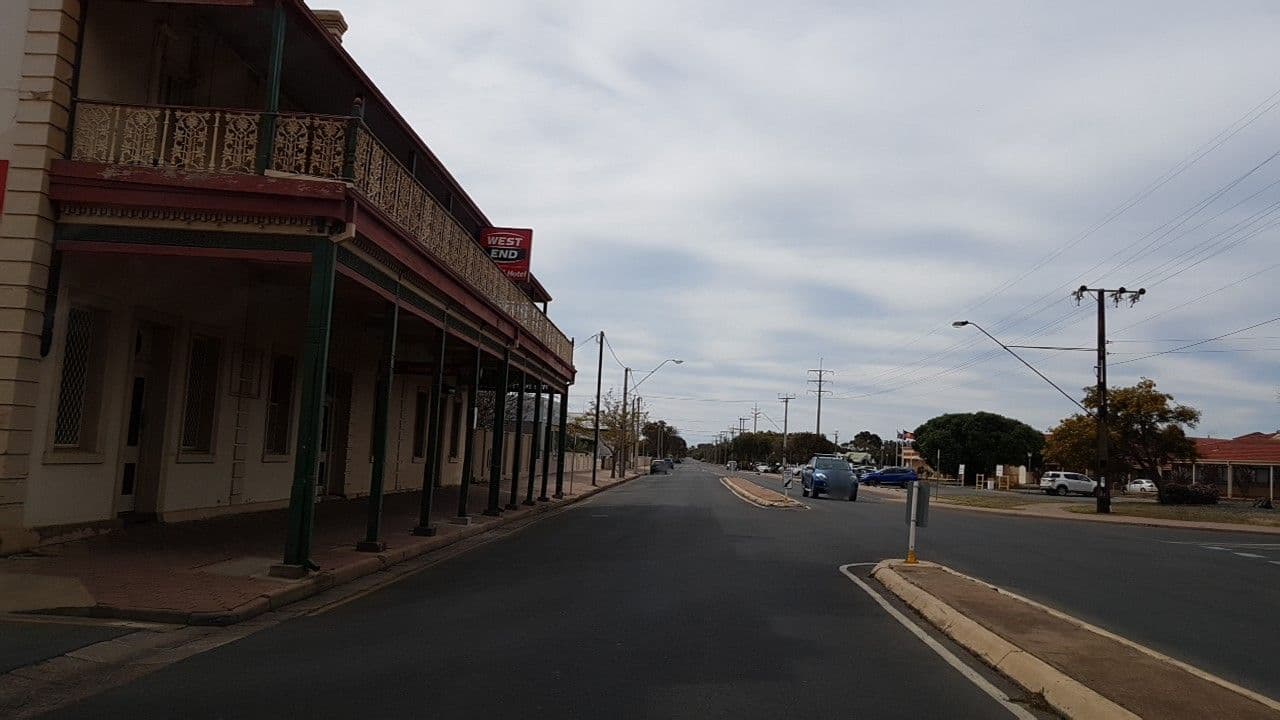 Street view near Federal Hotel, Port Pirie West — © didz (CC BY-SA · Mapillary)