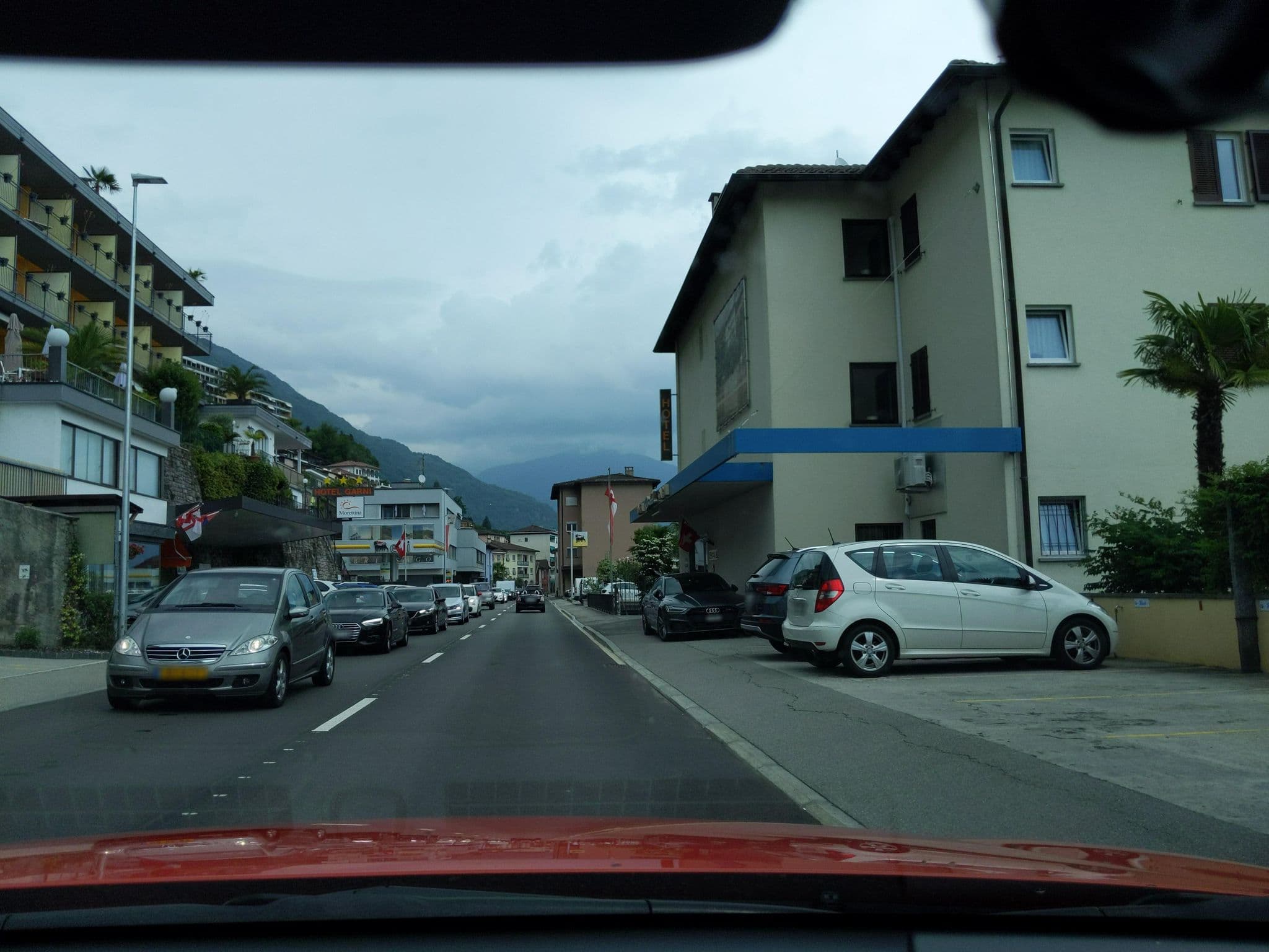Street view near Rivabella au lac, Brissago — © mcliquid (CC BY-SA · Mapillary)