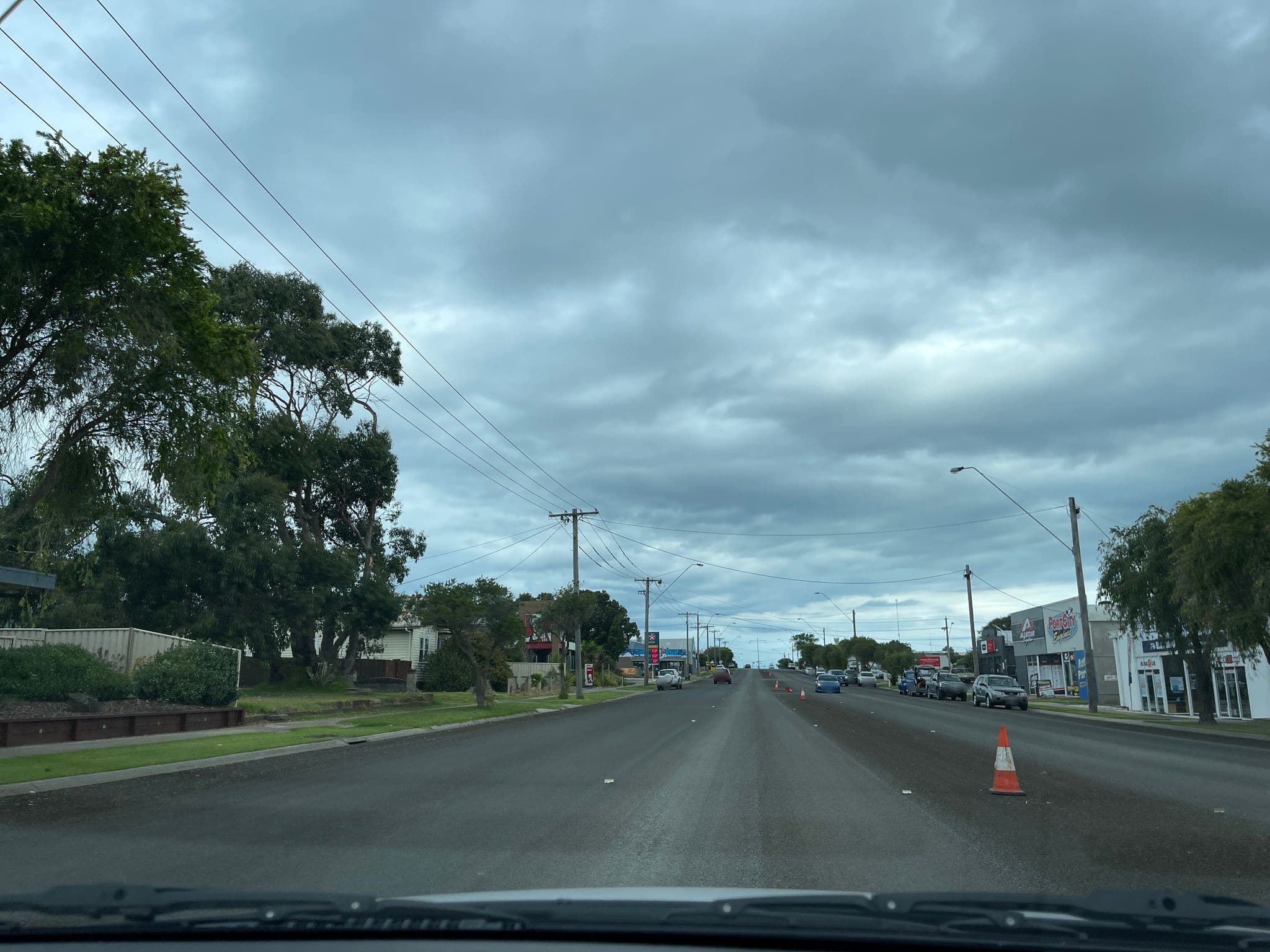 Street view near Mariner Motel, Portland — © gunzel (CC BY-SA · Mapillary)