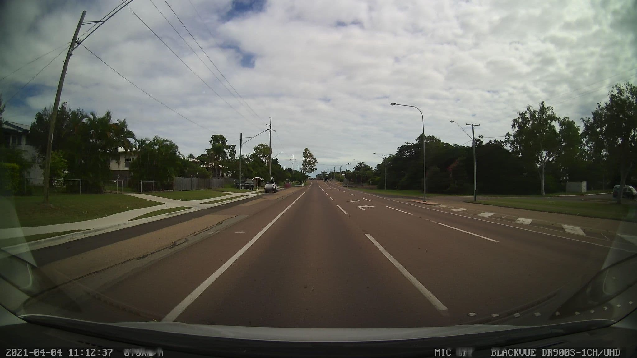 Street view near Stuart Dr at Stuart Hotel, Wulguru — © bob3bob3 (CC BY-SA · Mapillary)