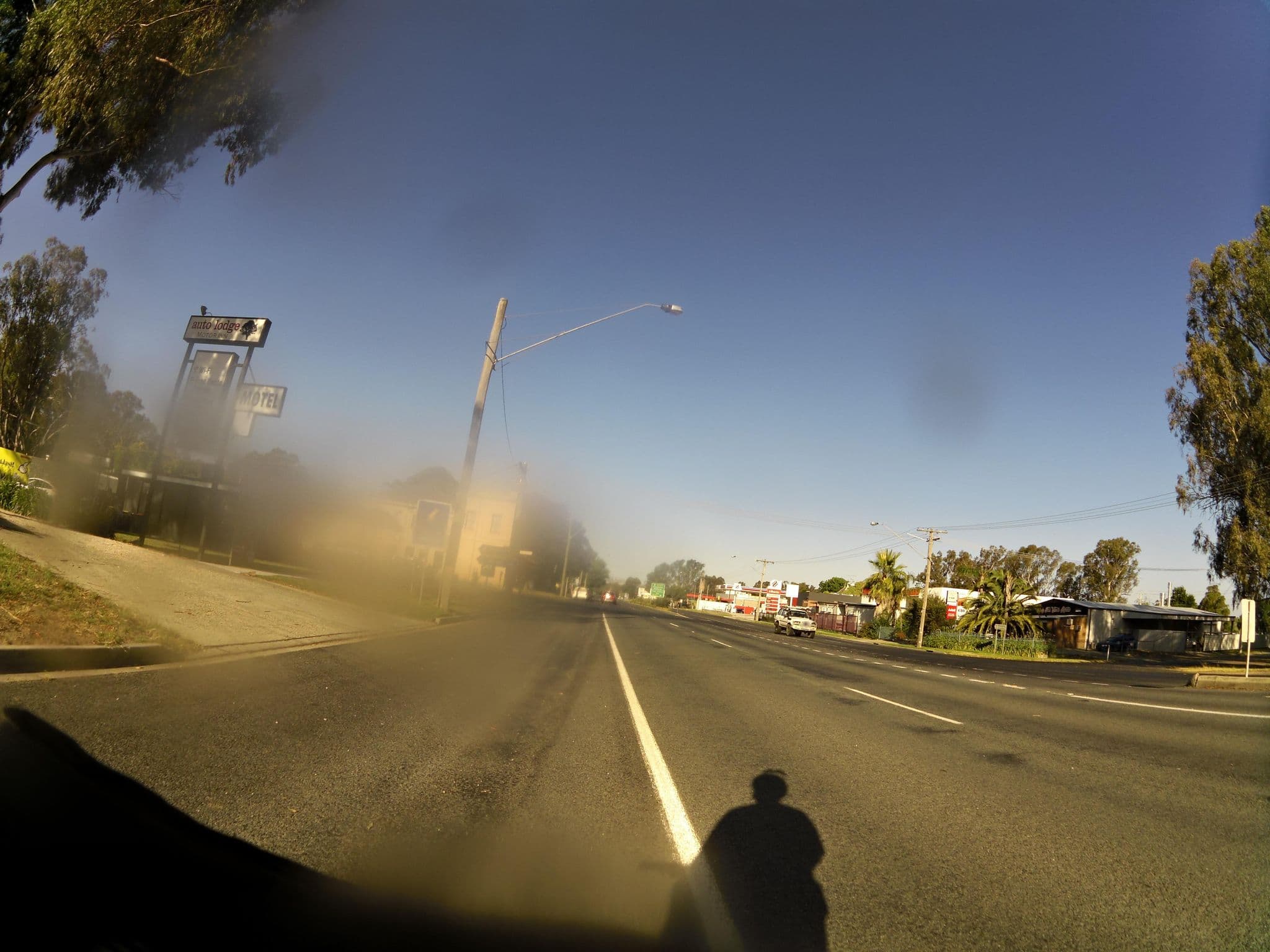 Street view near Auto Lodge Motor Inn, Seymour — © skillsy (CC BY-SA · Mapillary)