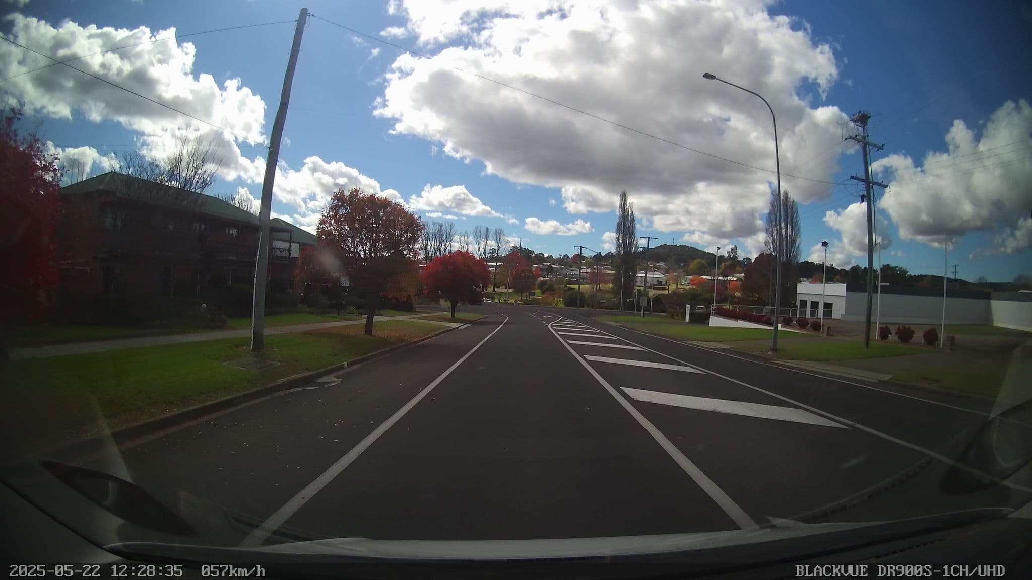 Street view near The Vines Motel & Cottages, Stanthorpe — © bob3bob3 (CC BY-SA · Mapillary)