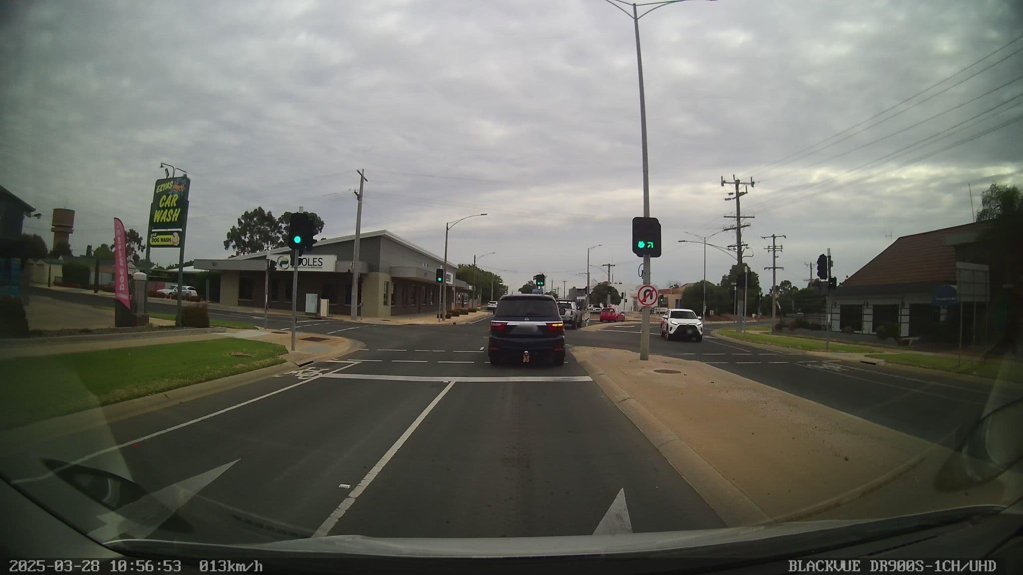 Street view near Swan Hill Resort Functions Room, Swan Hill — © bob3bob3 (CC BY-SA · Mapillary)
