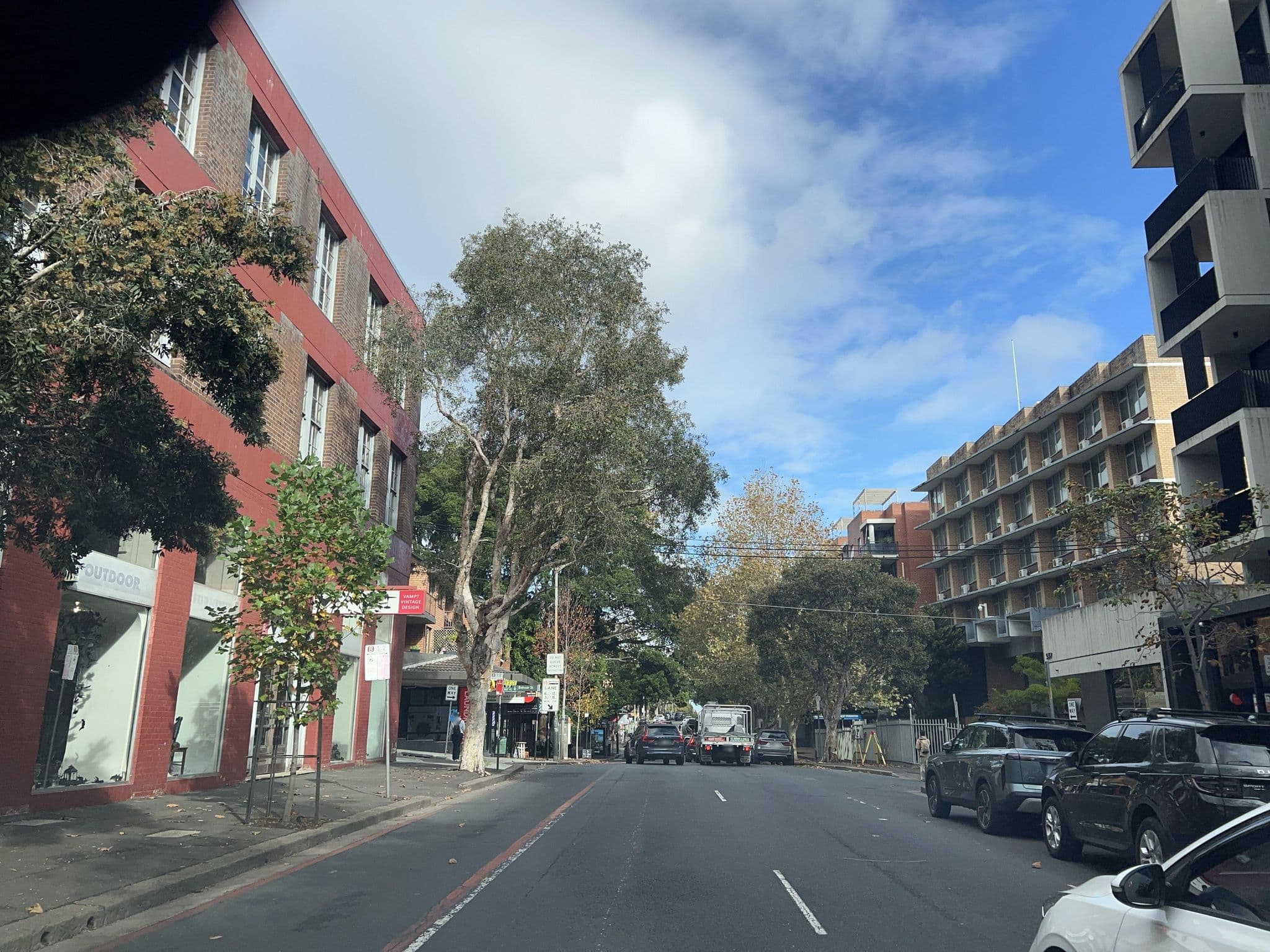 Street view near Apartment Hotel Botanik, Redfern — © jlstudio (CC BY-SA · Mapillary)