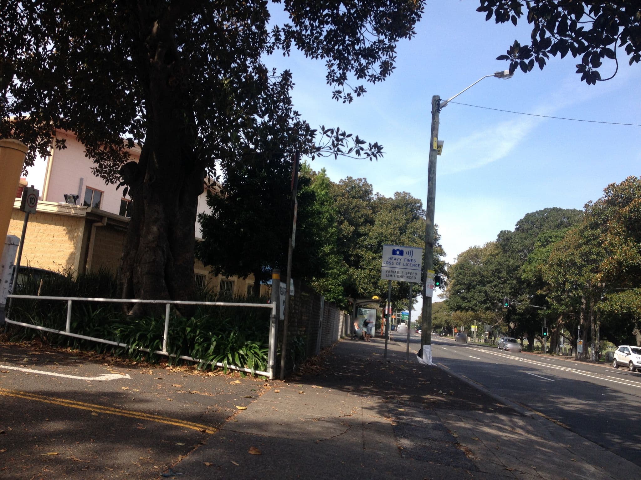 Street view near Moore Park Campsite, Surry Hills — © samuelrussell (CC BY-SA · Mapillary)