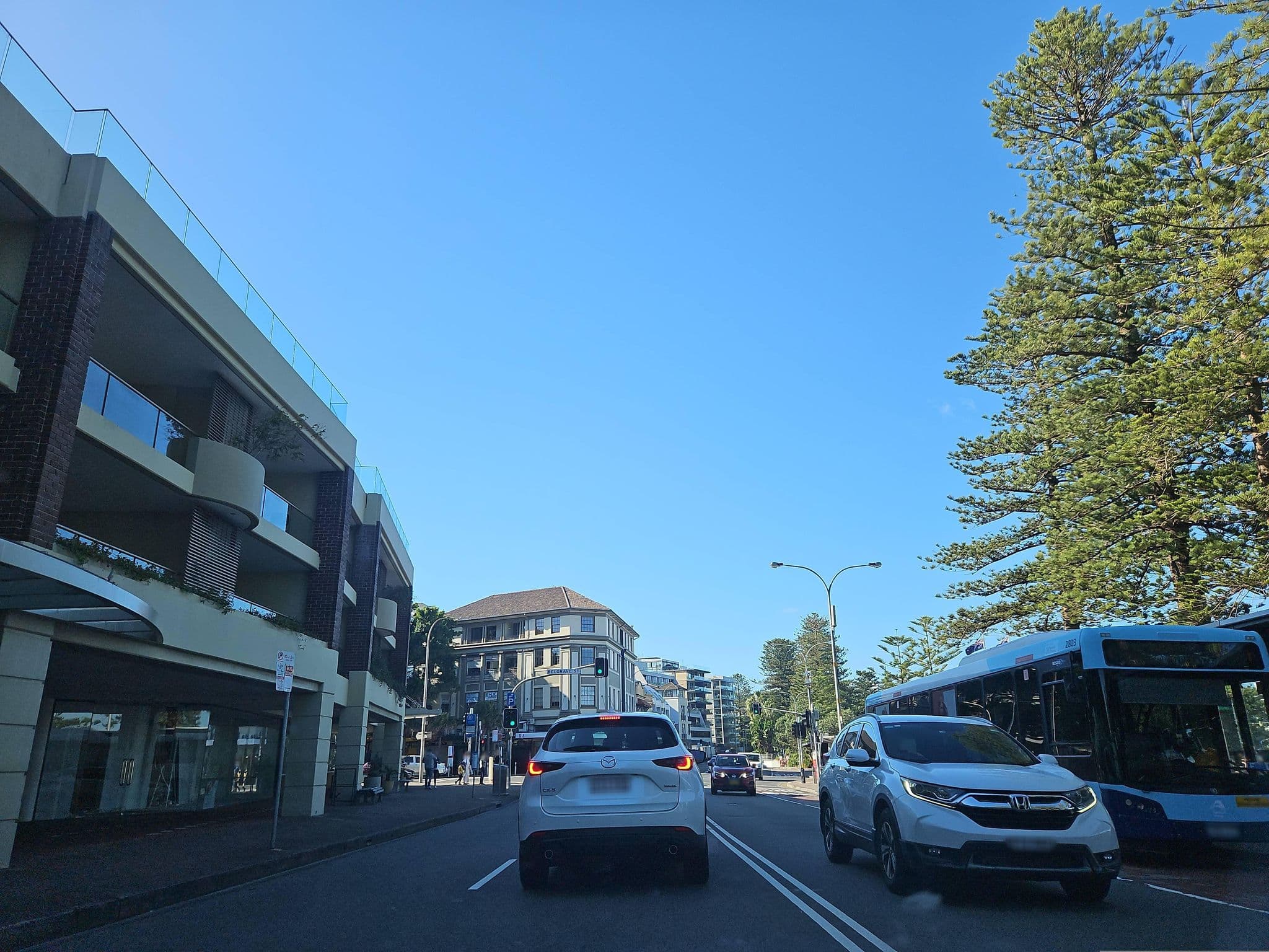 Street view near Magical Manly Views with Gym and Sauna, Manly — © aharvey (CC BY-SA · Mapillary)