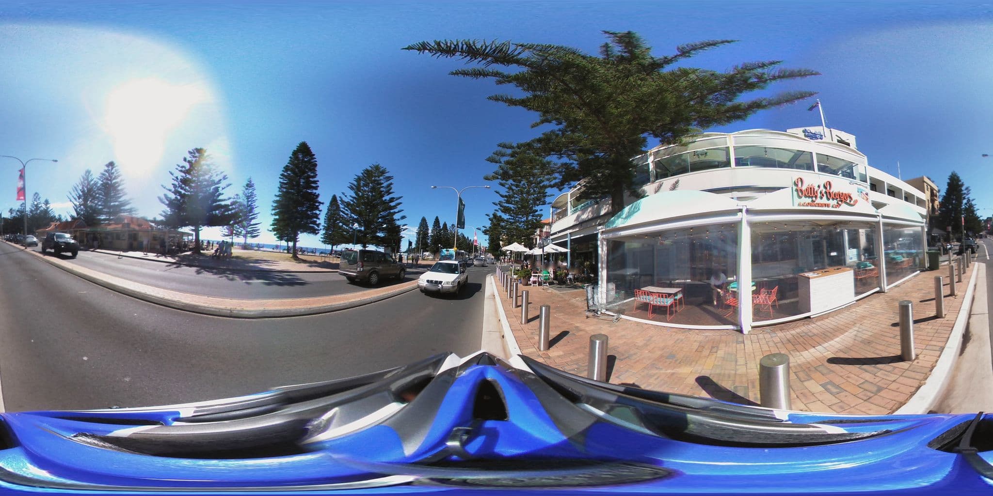 Street view near Mad Monkey Hostel, Coogee Beach, Sydney, Australia, Coogee — © aharvey (CC BY-SA · Mapillary)