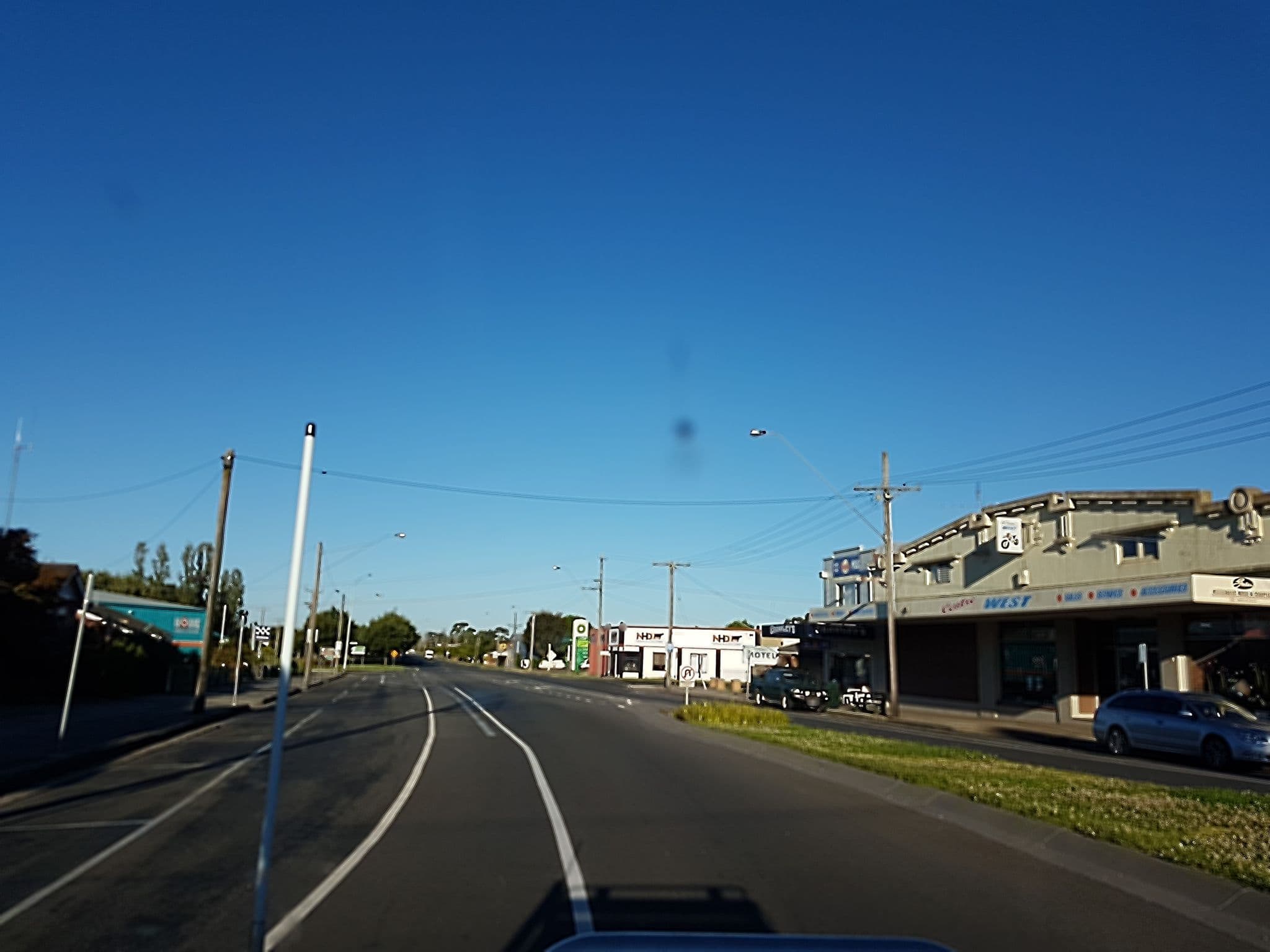Street view near Commercial Hotel, Terang — © stev391 (CC BY-SA · Mapillary)
