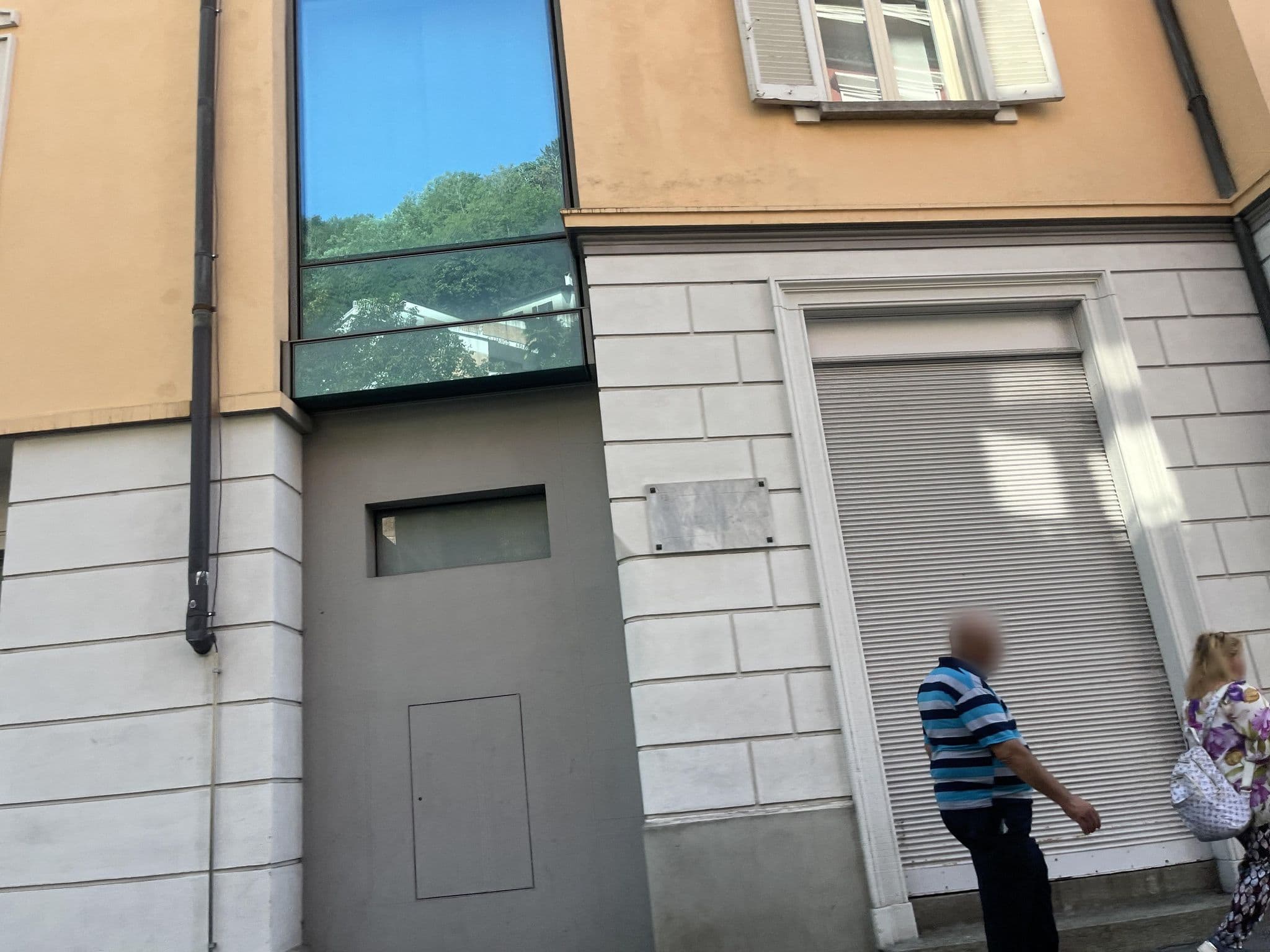 Street view near Art Residence, Viganello — © oeschinen (CC BY-SA · Mapillary)