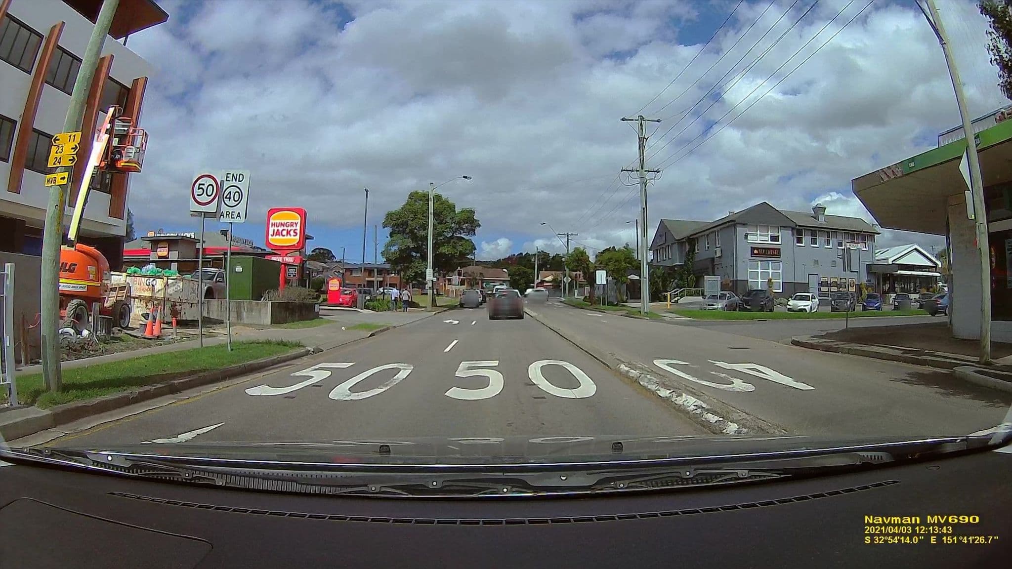 Street view near Azzuro Apartments, Jesmond — © scottwalkerau (CC BY-SA · Mapillary)