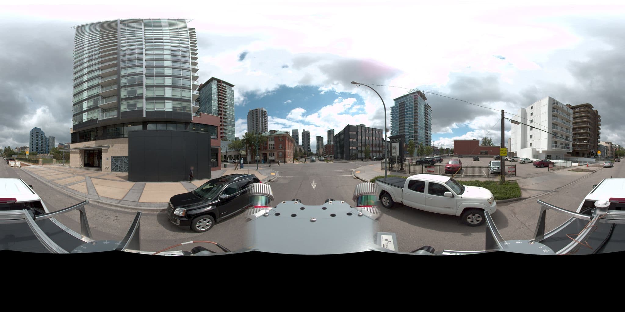 Street view near Canadian Rocky Mountain Resorts, Beltline — © andrewsd01 (CC BY-SA · Mapillary)