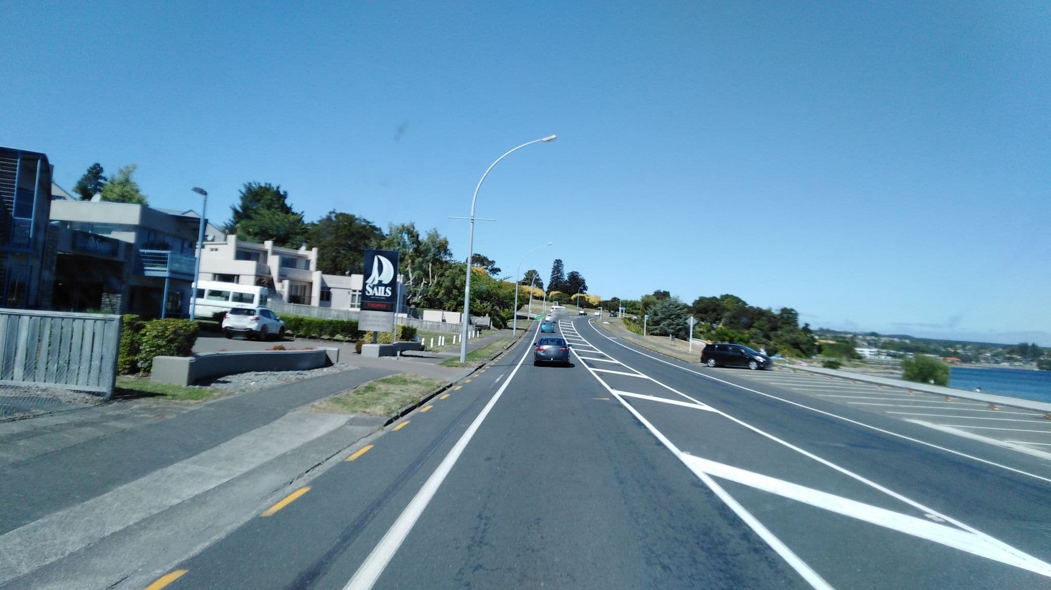 Street view near Sails on the Lake, Taupo — © 1111 (CC BY-SA · Mapillary)