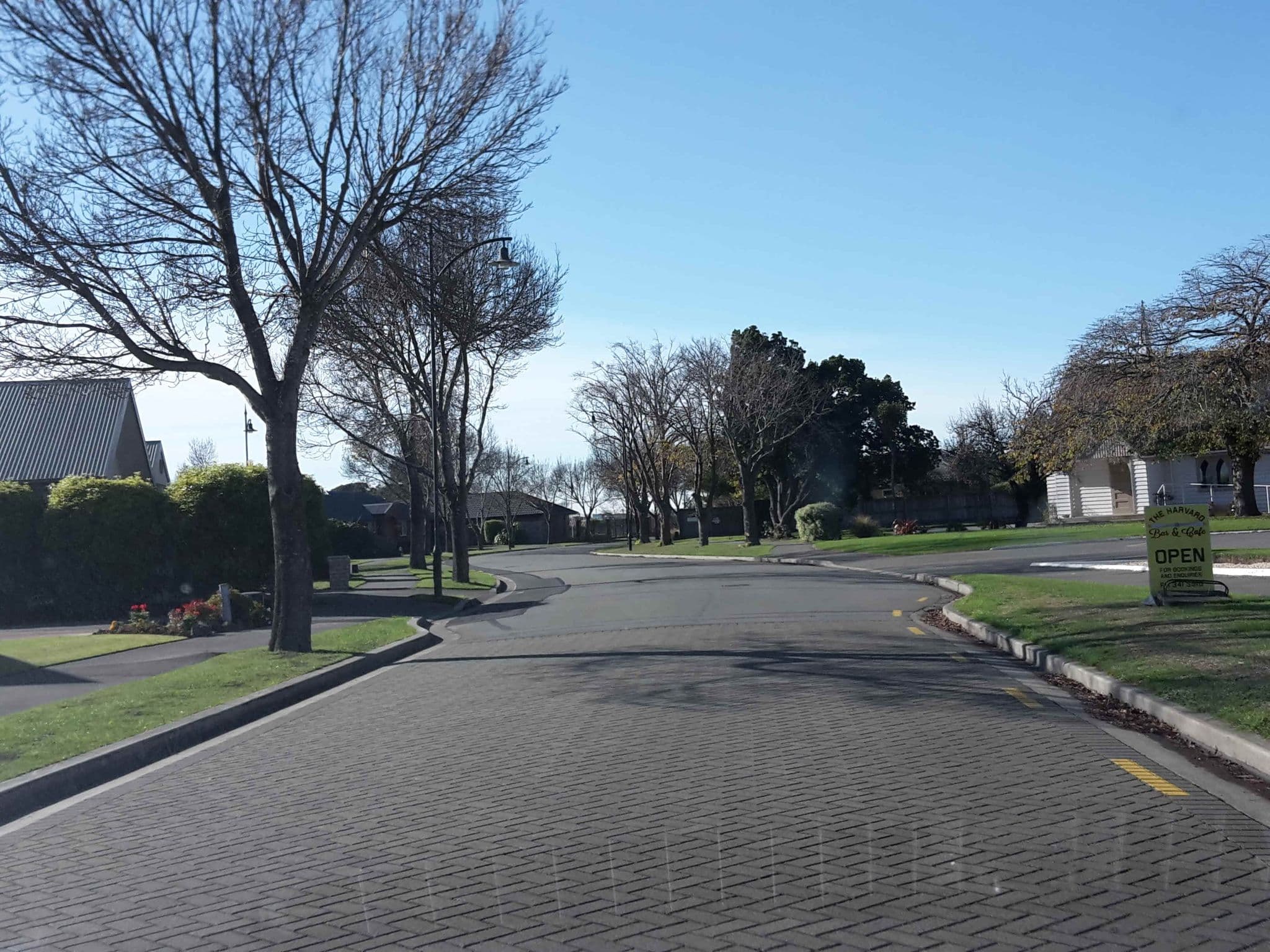 Street view near Wigram Hotel, Wigram — © hoodlum (CC BY-SA · Mapillary)