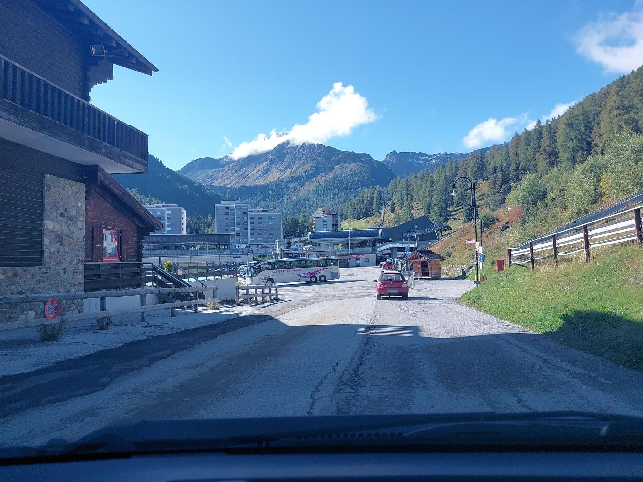 Street view near Hôtel de Siviez, Basse-Nendaz — © Balbenar (CC BY-SA · Mapillary)