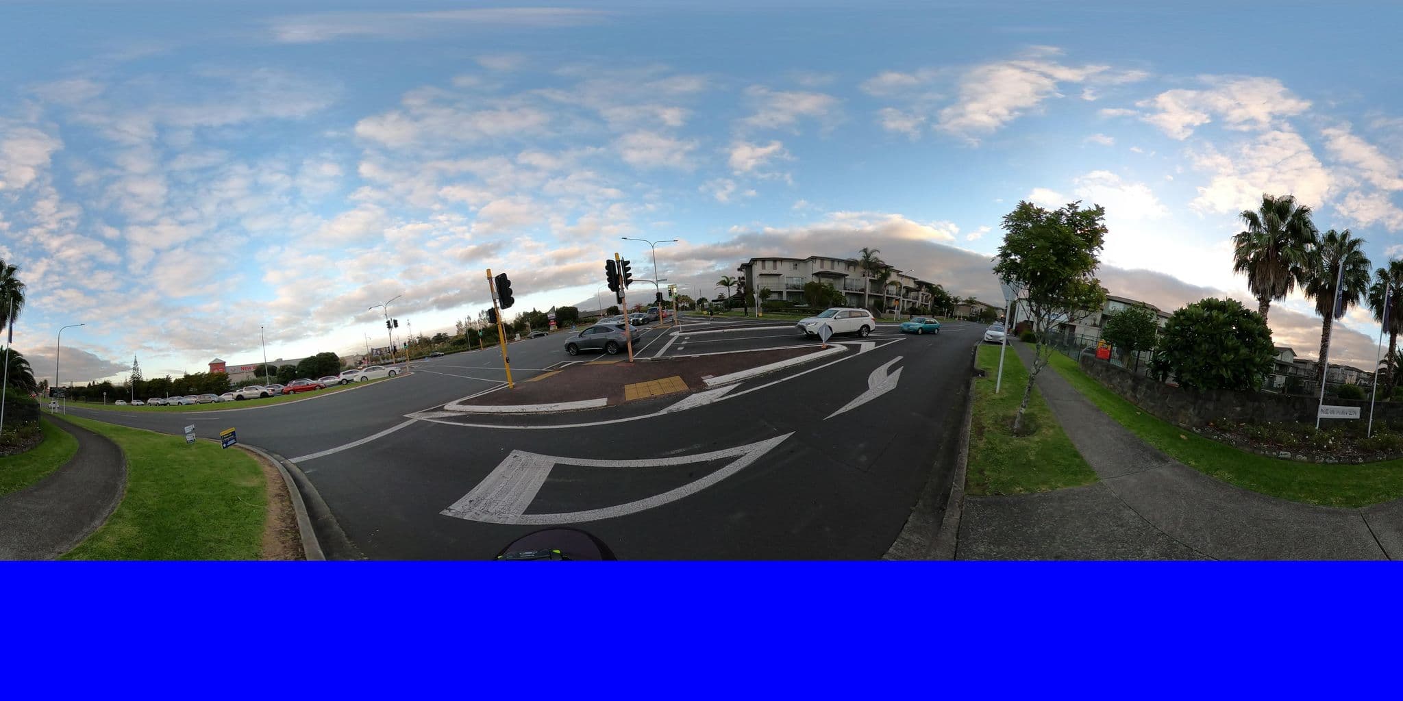 Street view near Castle Newhaven, Botany Downs — © ralley (CC BY-SA · Mapillary)