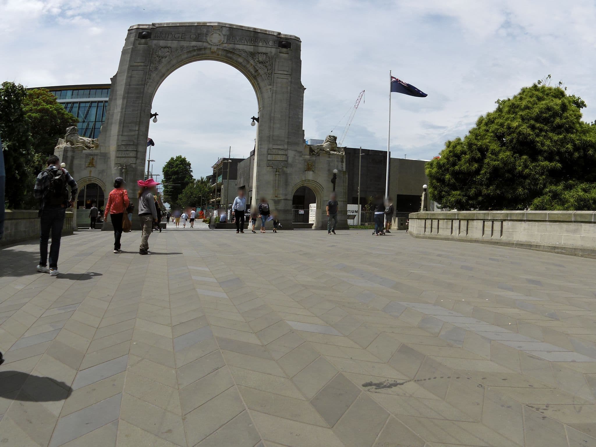 Street view near Chateau on the, Christchurch — © skillsy (CC BY-SA · Mapillary)